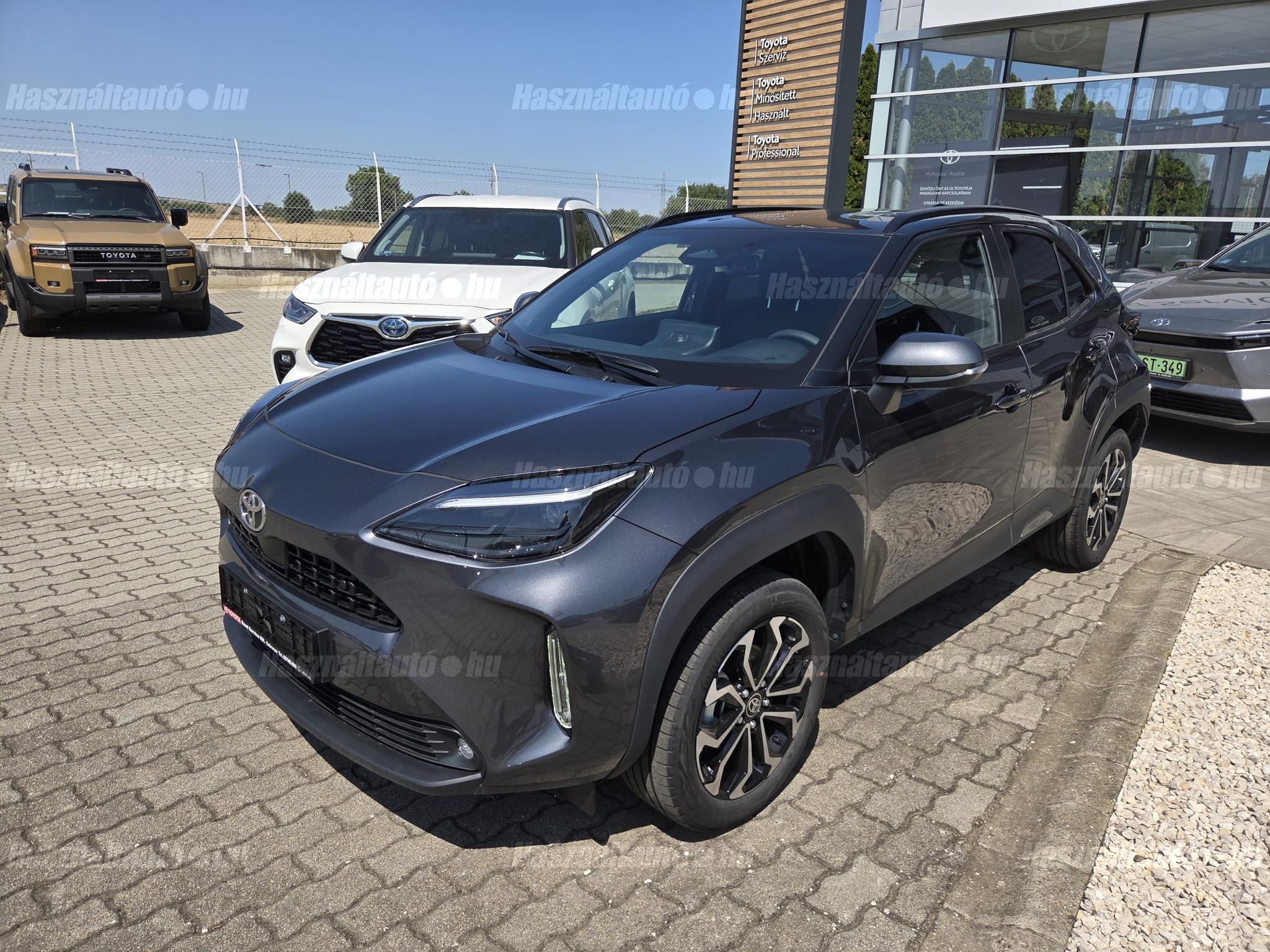 TOYOTA YARIS CROSS 2026 - 1