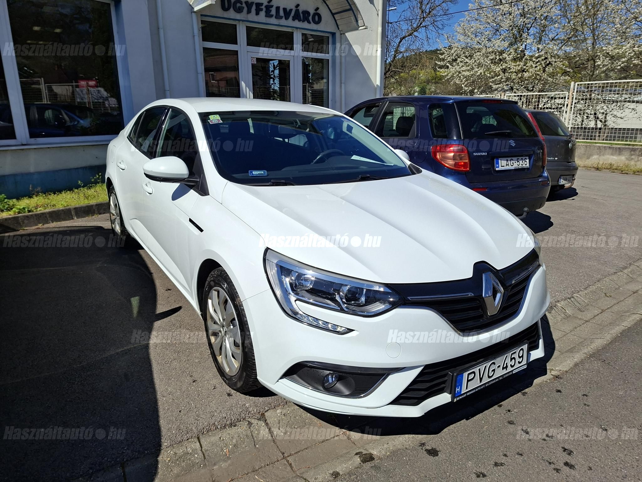 RENAULT MEGANE 2018/3 - 1