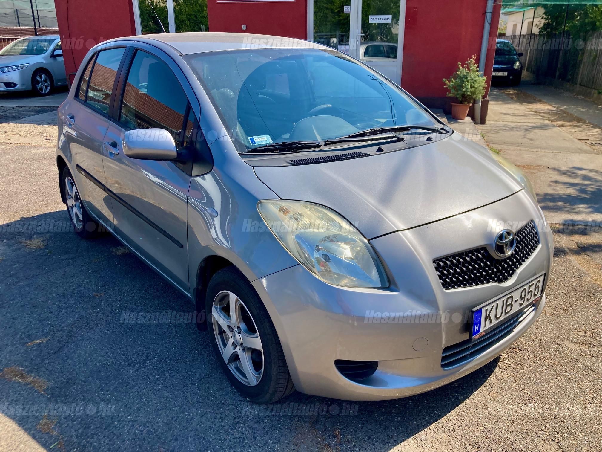 TOYOTA YARIS 2007/10 - 1