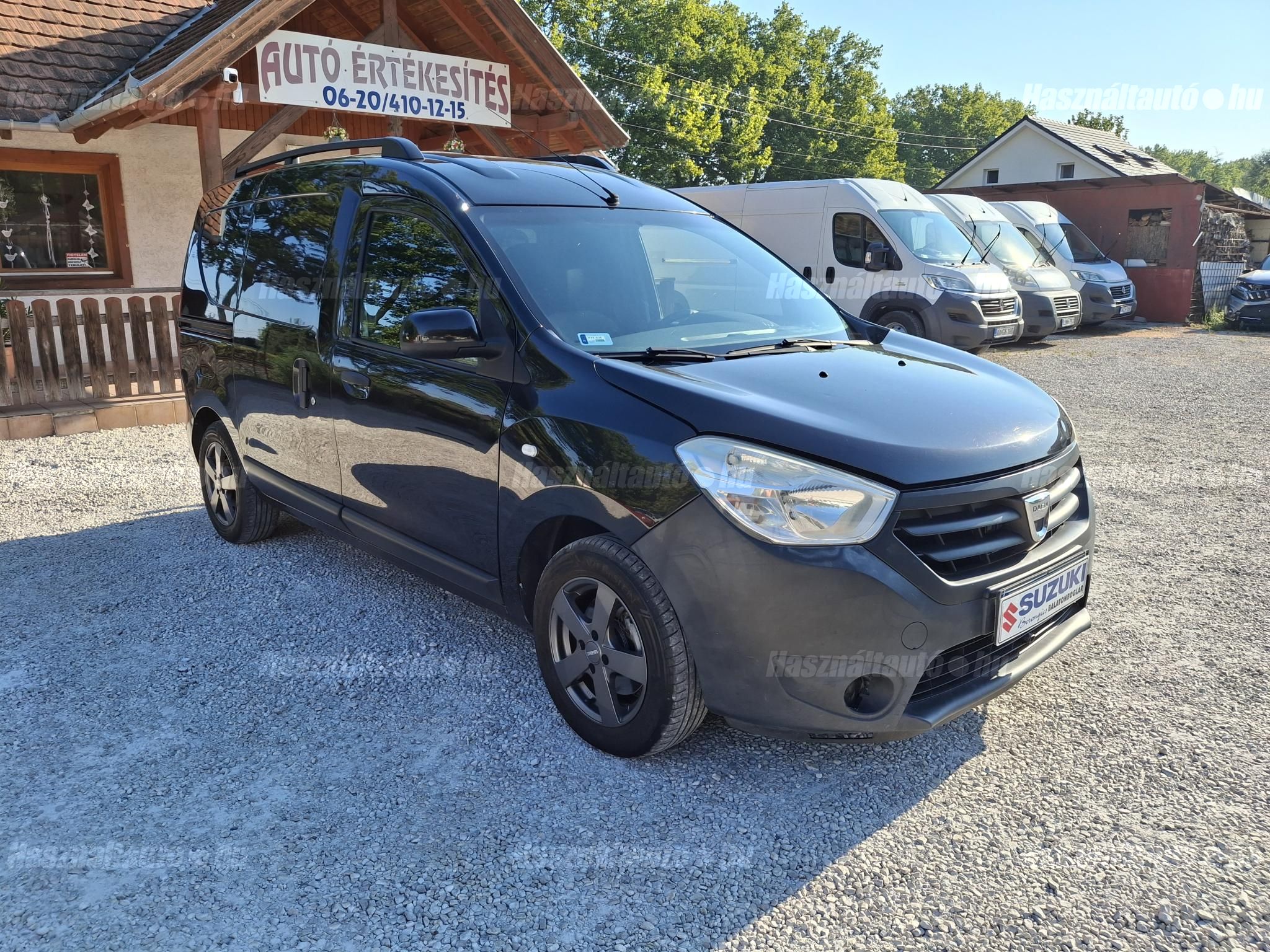 DACIA DOKKER 2016/12 - 1