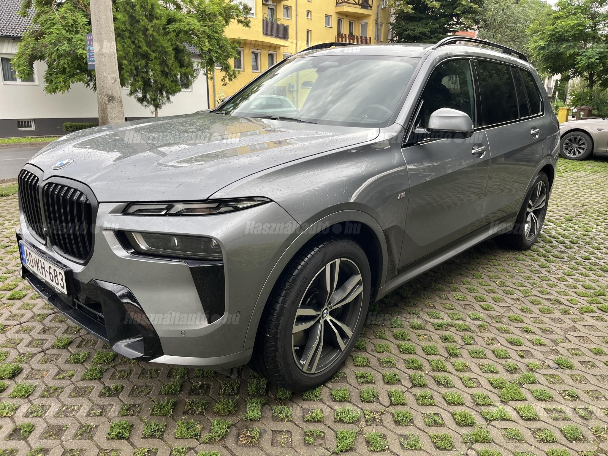 BMW X7 2025/12 - 1