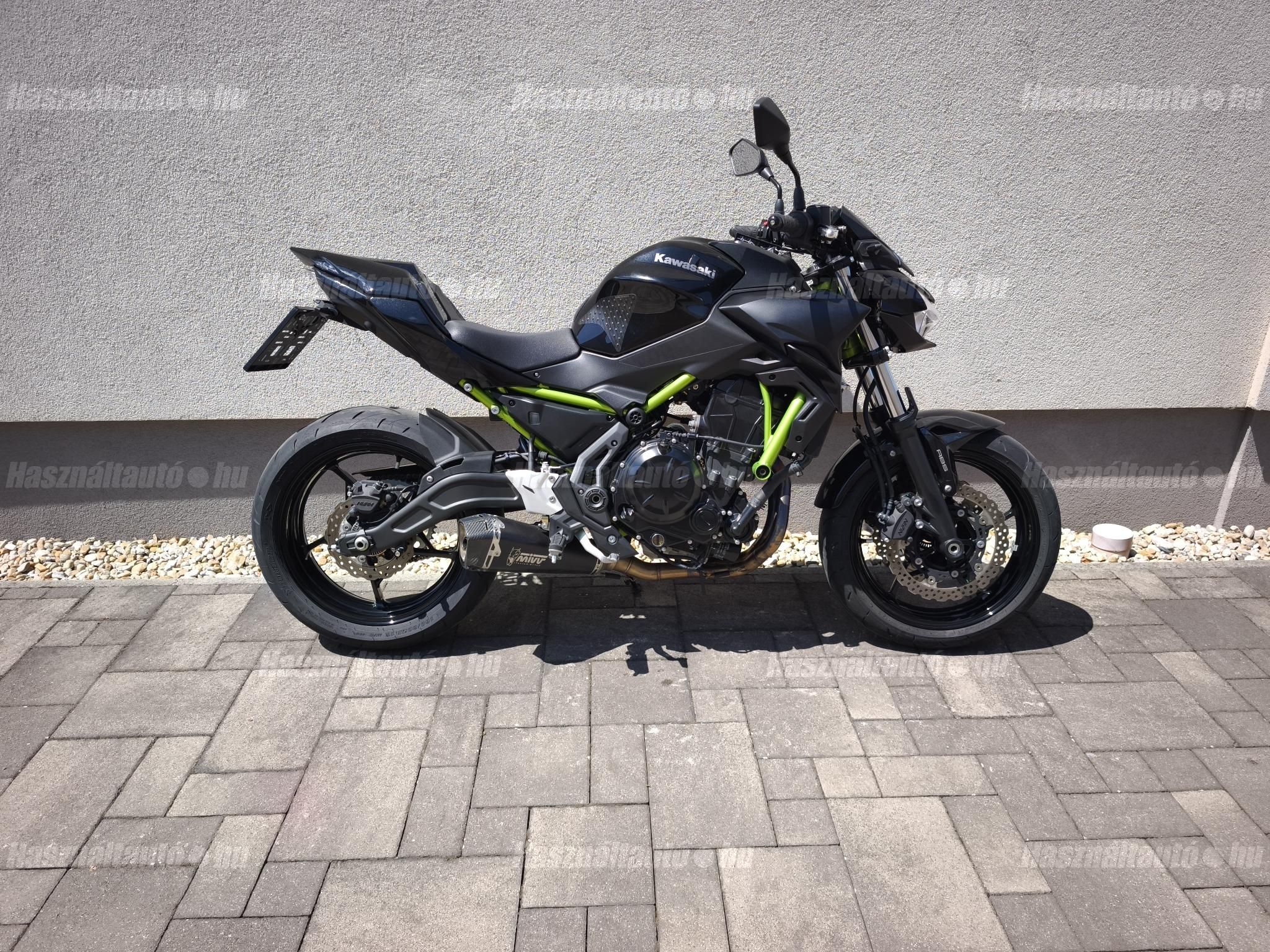 KAWASAKI Z 650 2022/6 - 1