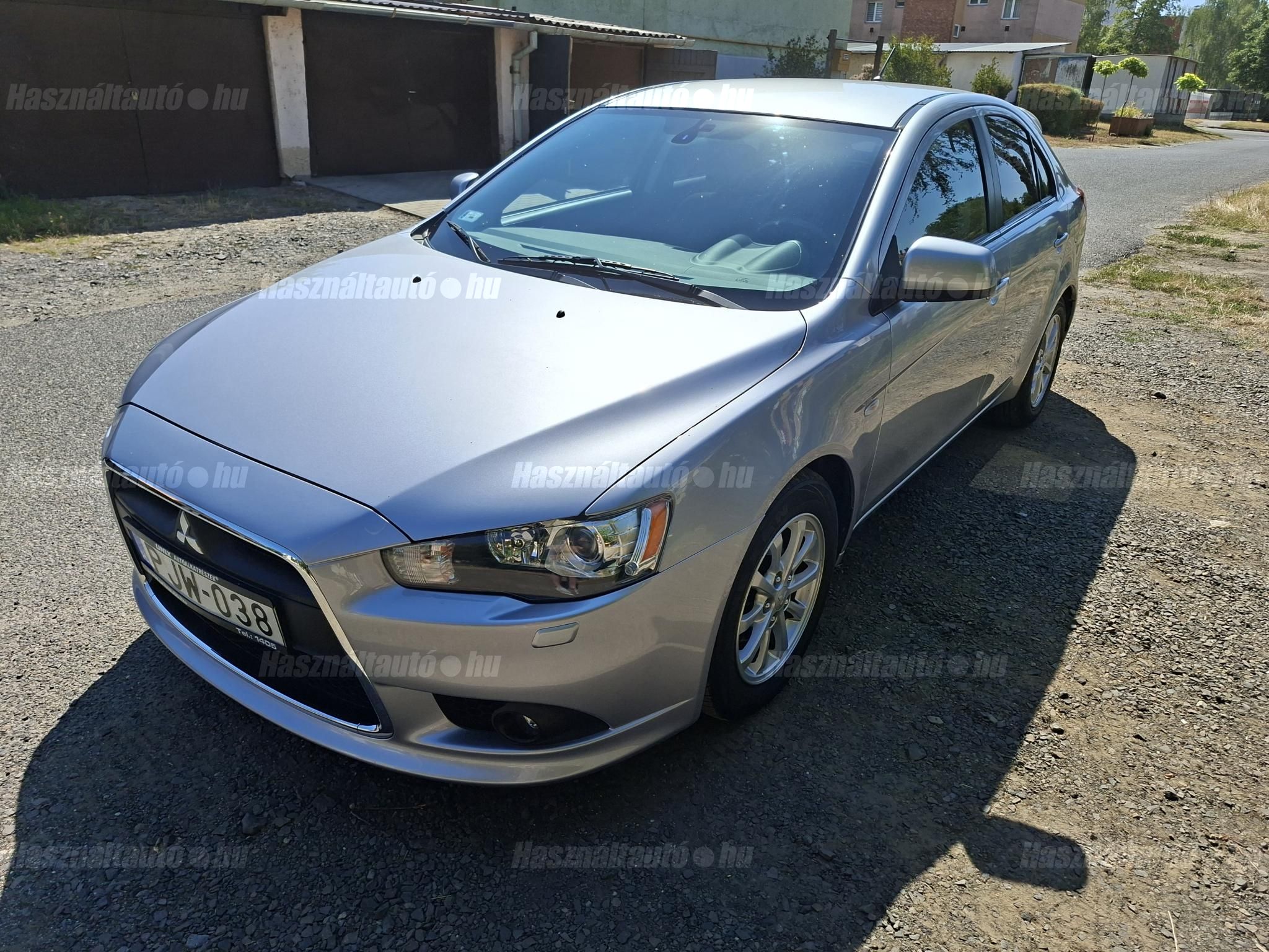 MITSUBISHI LANCER 2011/1 - 1