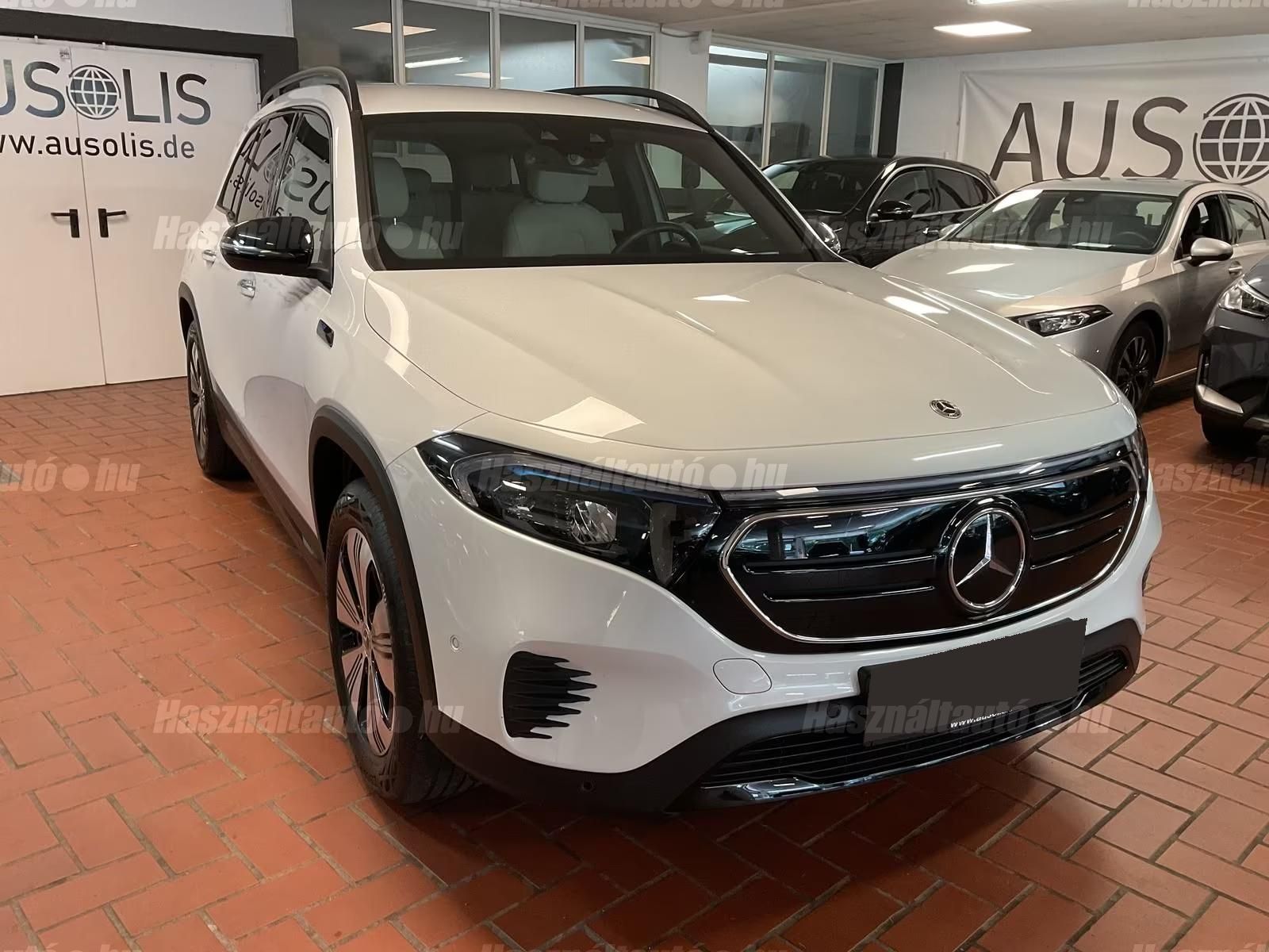 MERCEDES-BENZ EQB 2022/12 - 1