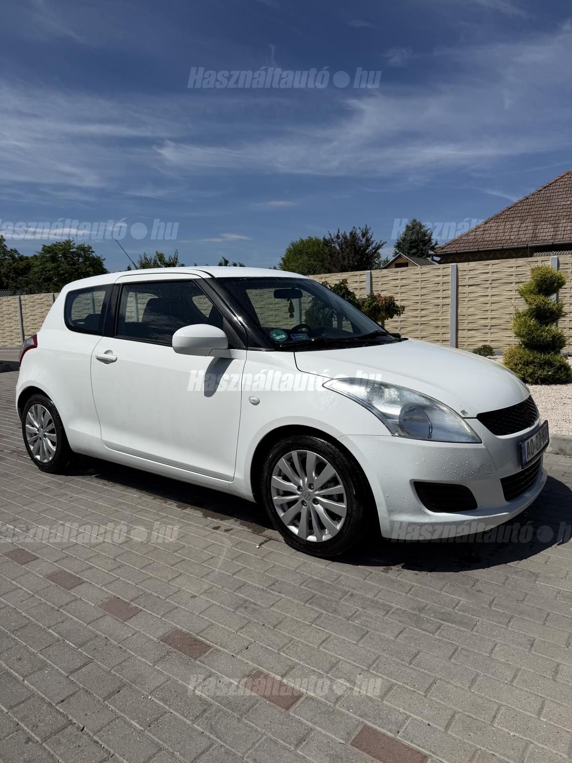 SUZUKI SWIFT 2011/6 - 1