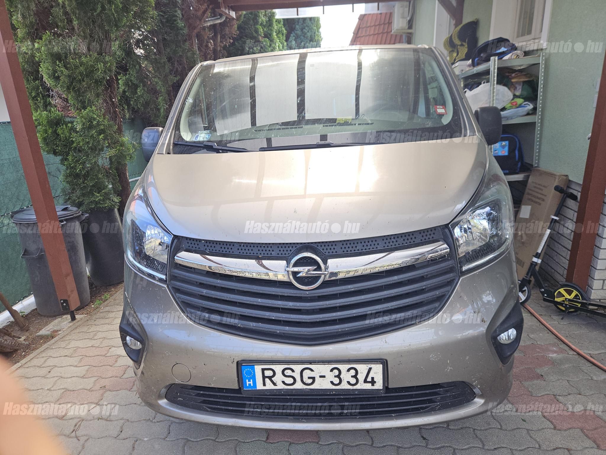 OPEL VIVARO 2019/8 - 1