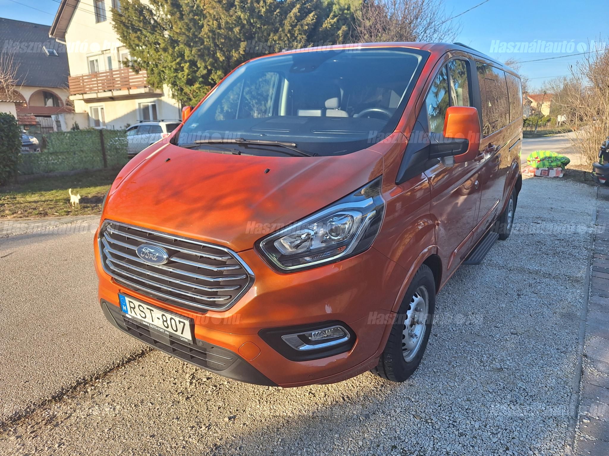 FORD TOURNEO 2019/10 - 1