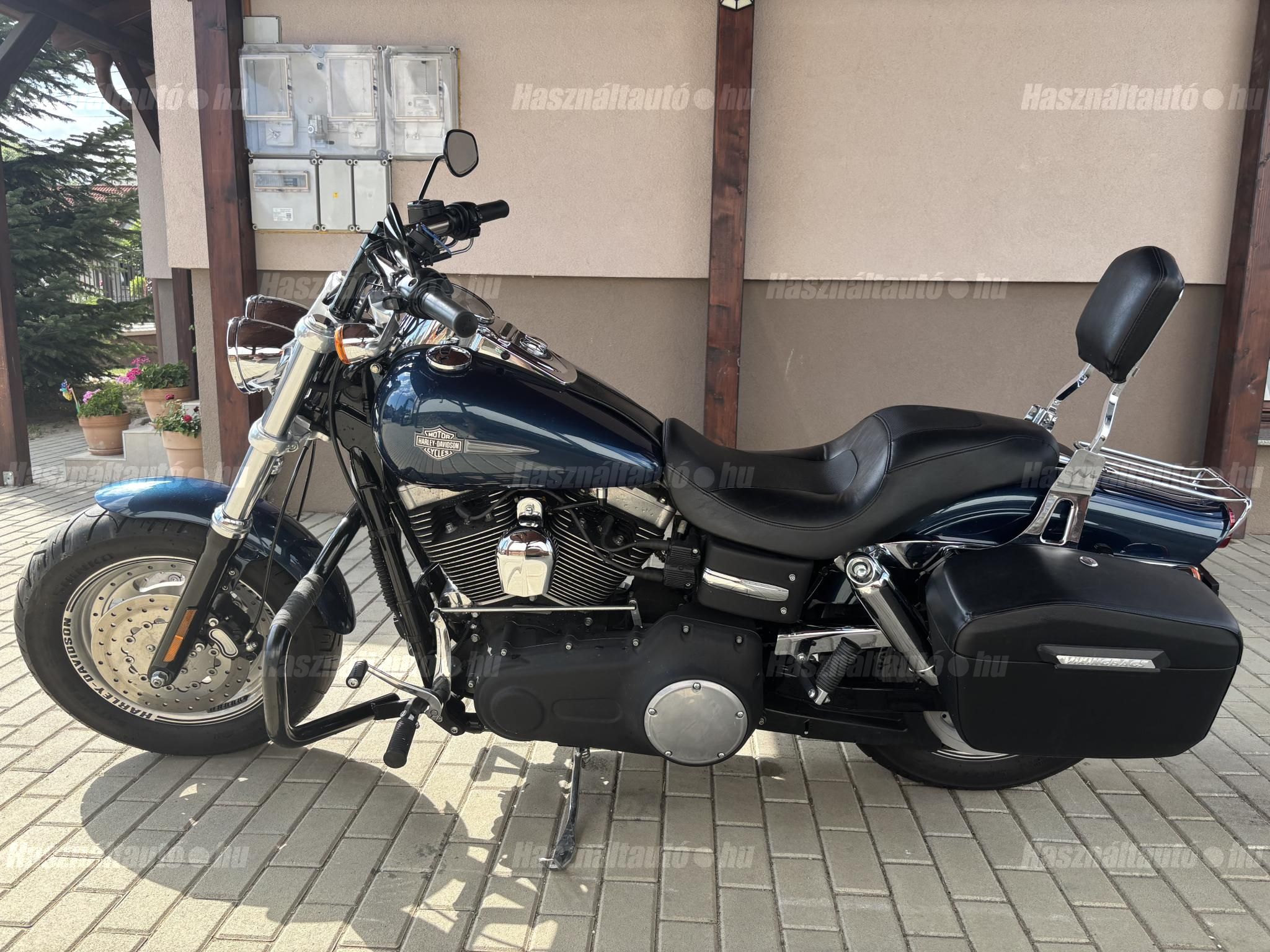 HARLEY-DAVIDSON FAT BOB 2009/6 - 1