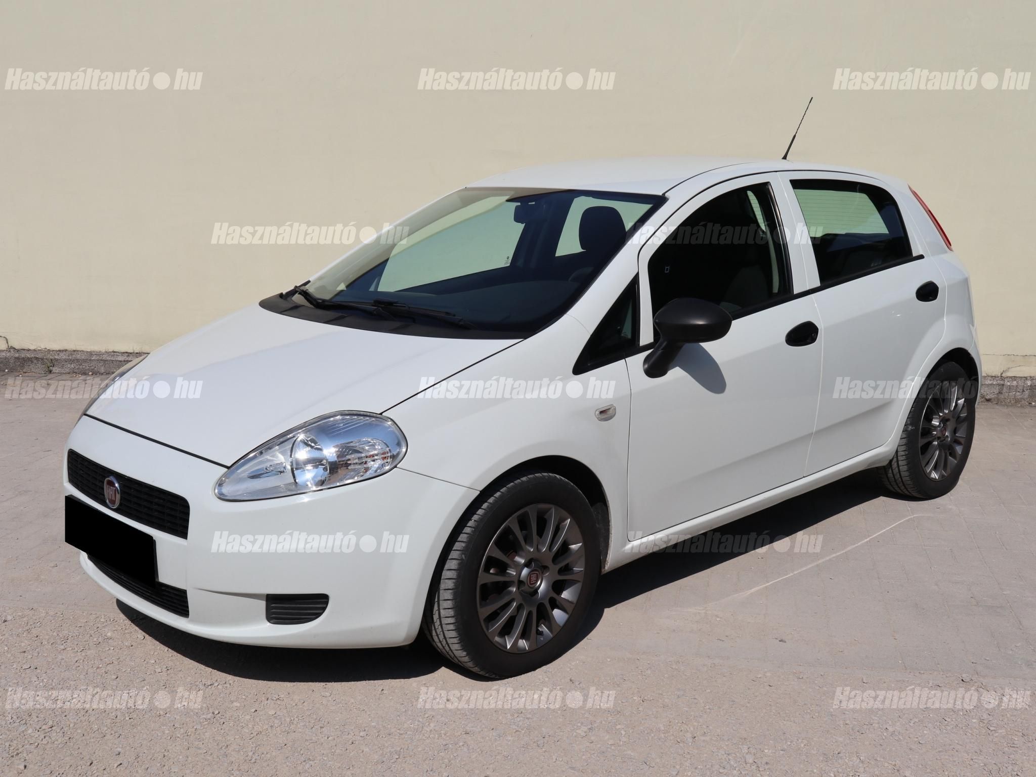 FIAT PUNTO 2010/10 - 1