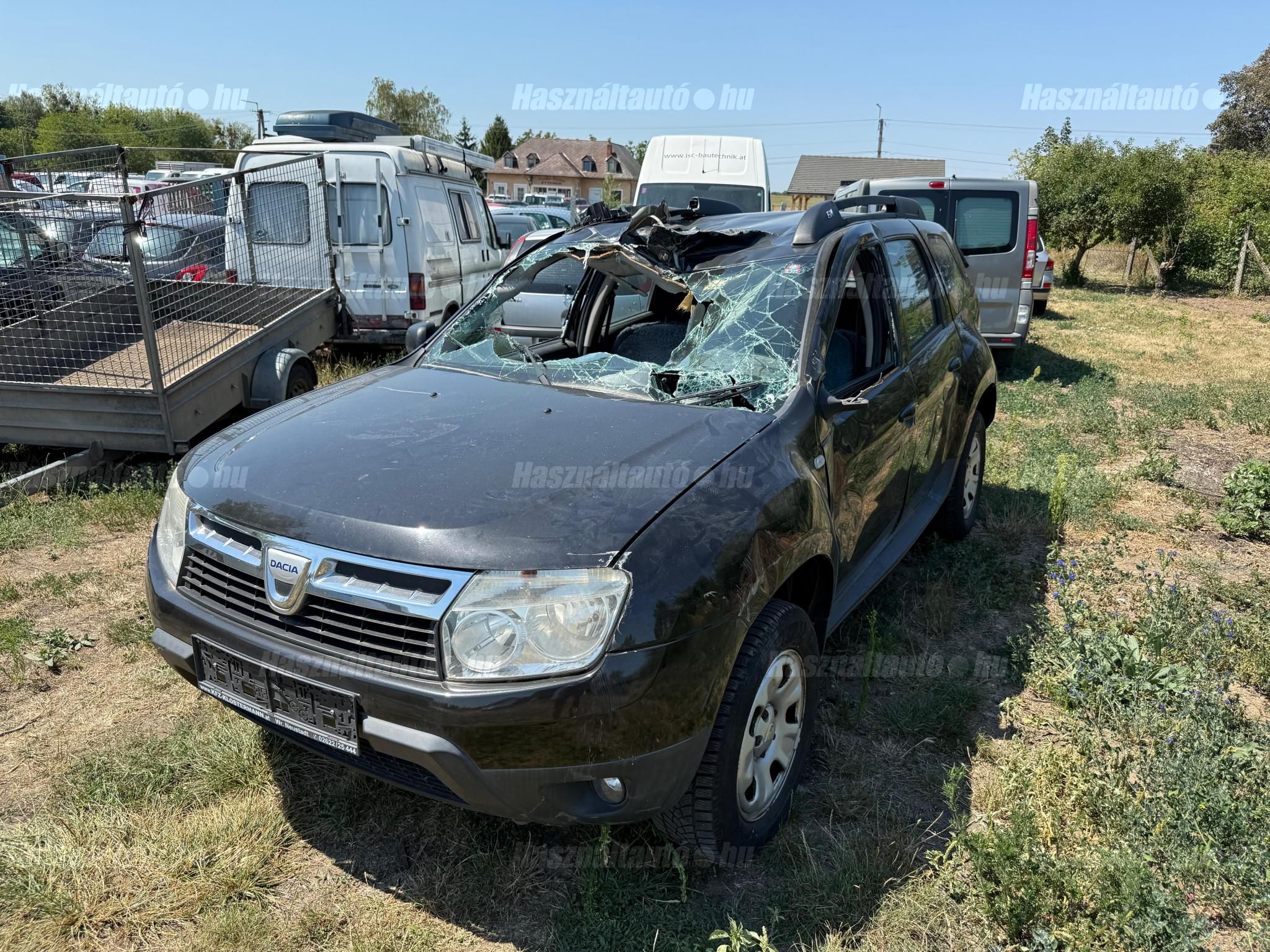 DACIA DUSTER 2010/8 - 1