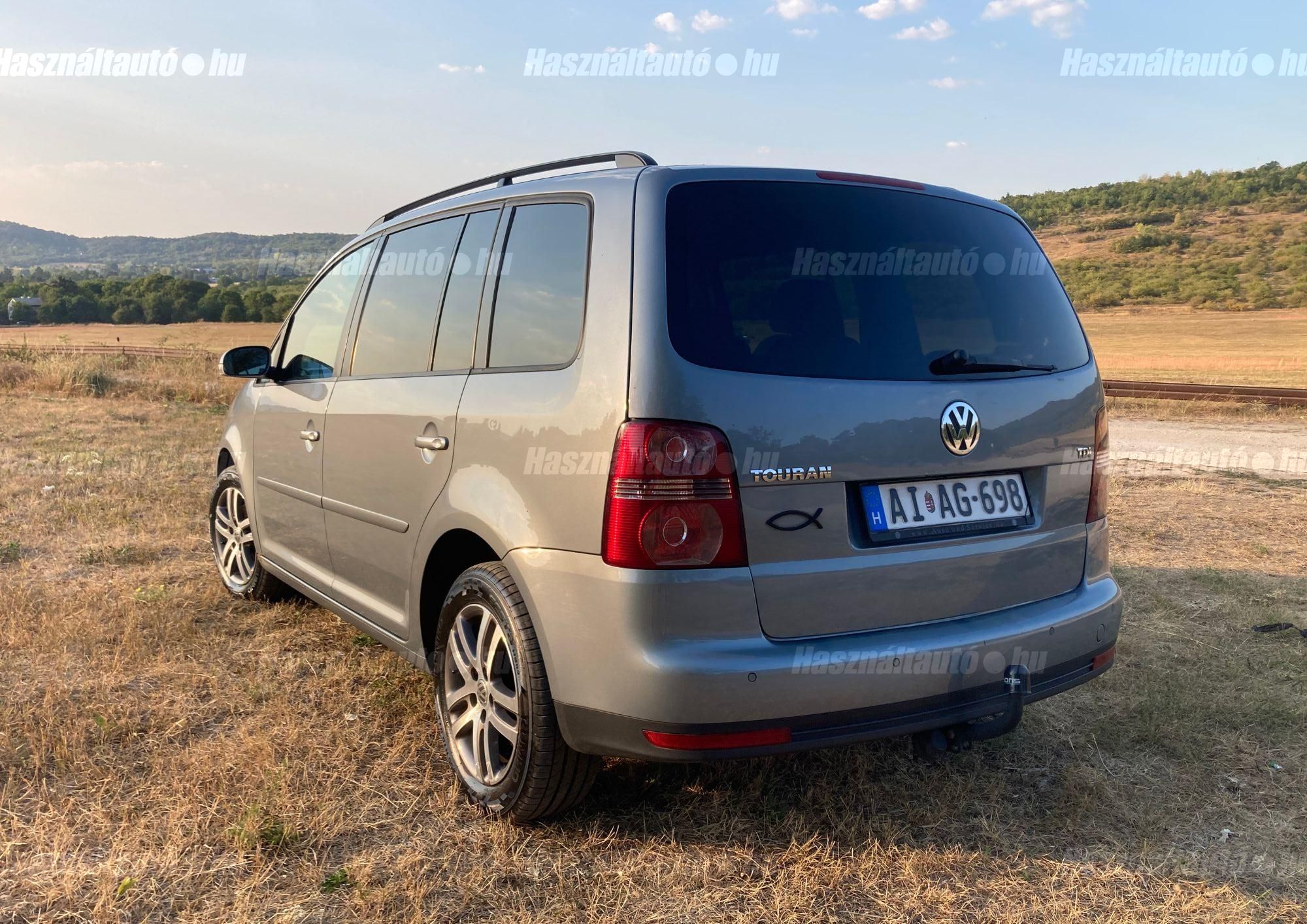 VOLKSWAGEN TOURAN 2008/4 - 1