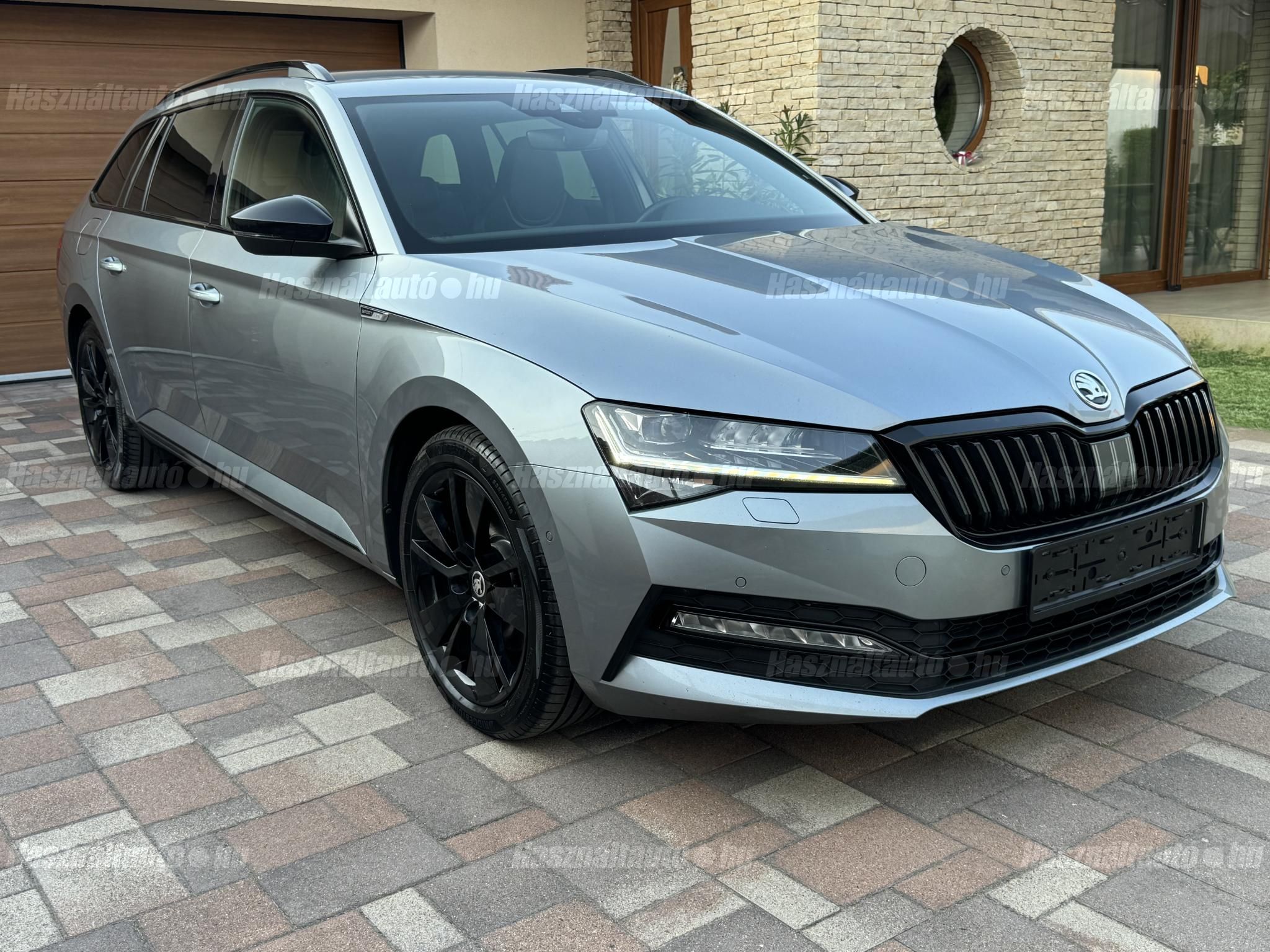 SKODA SUPERB 2021/5 - 1