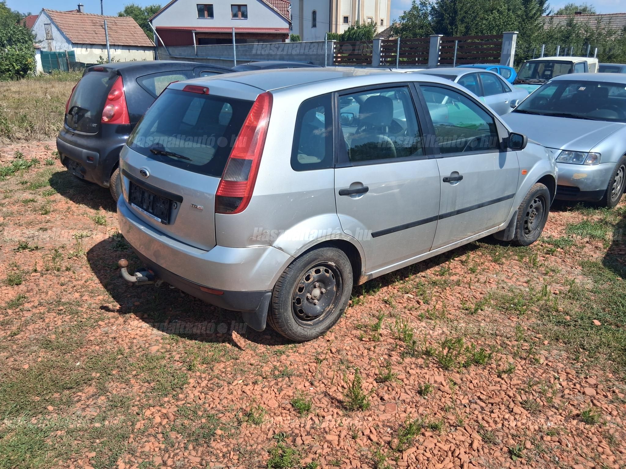 FORD FIESTA 2003/4 - 1