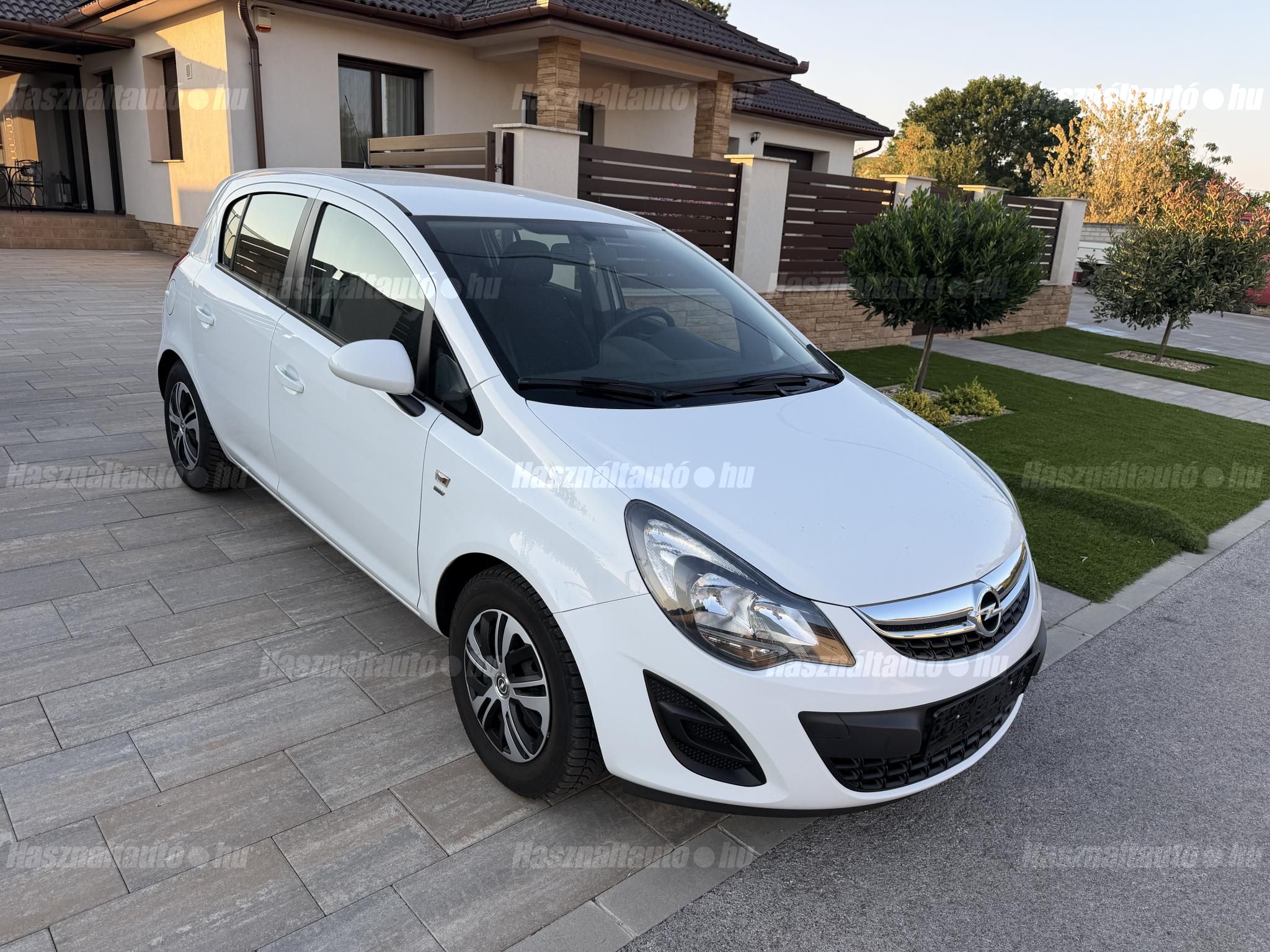 OPEL CORSA D 2014/2 - 1