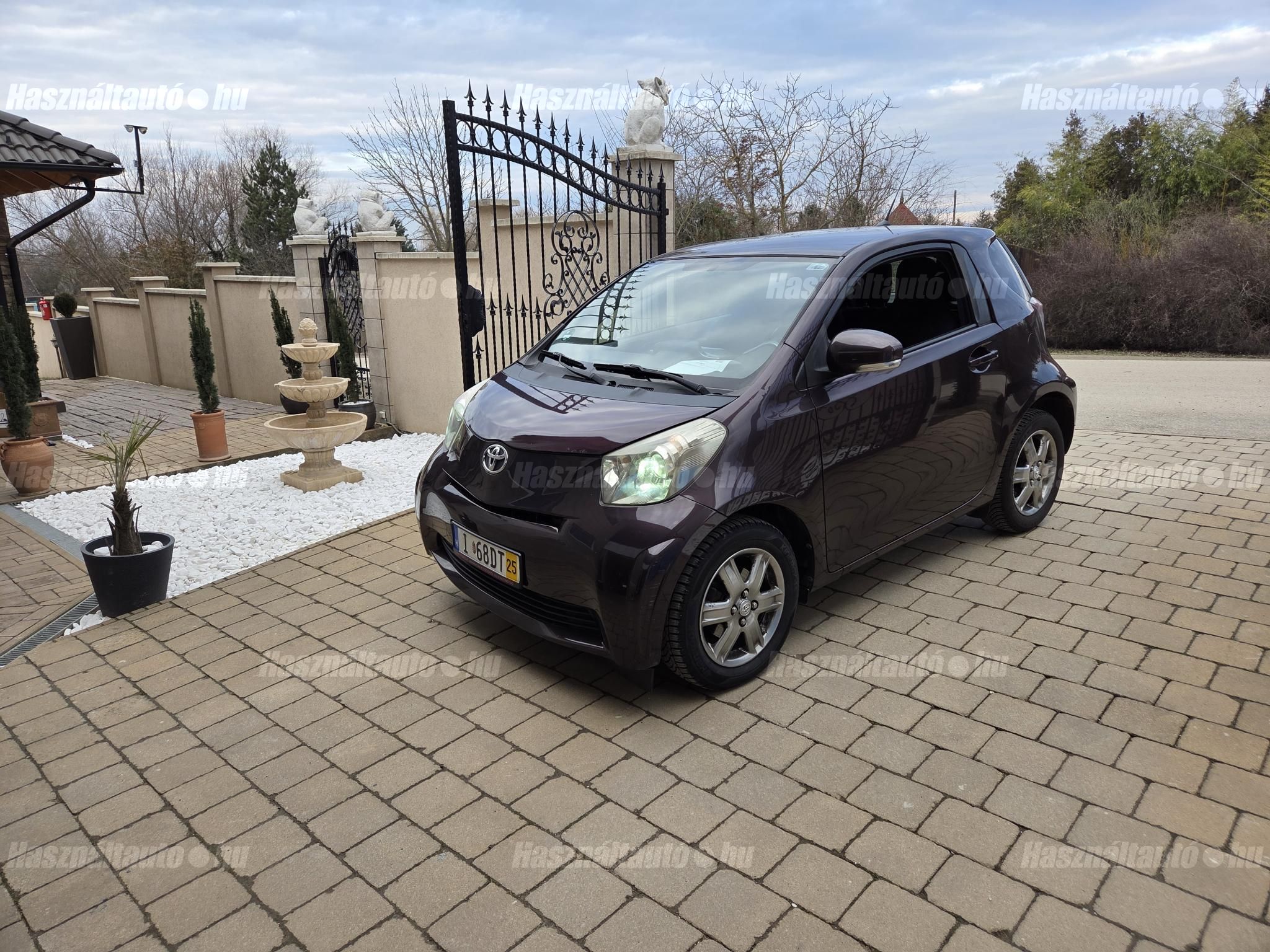 TOYOTA IQ 2009/5 - 1
