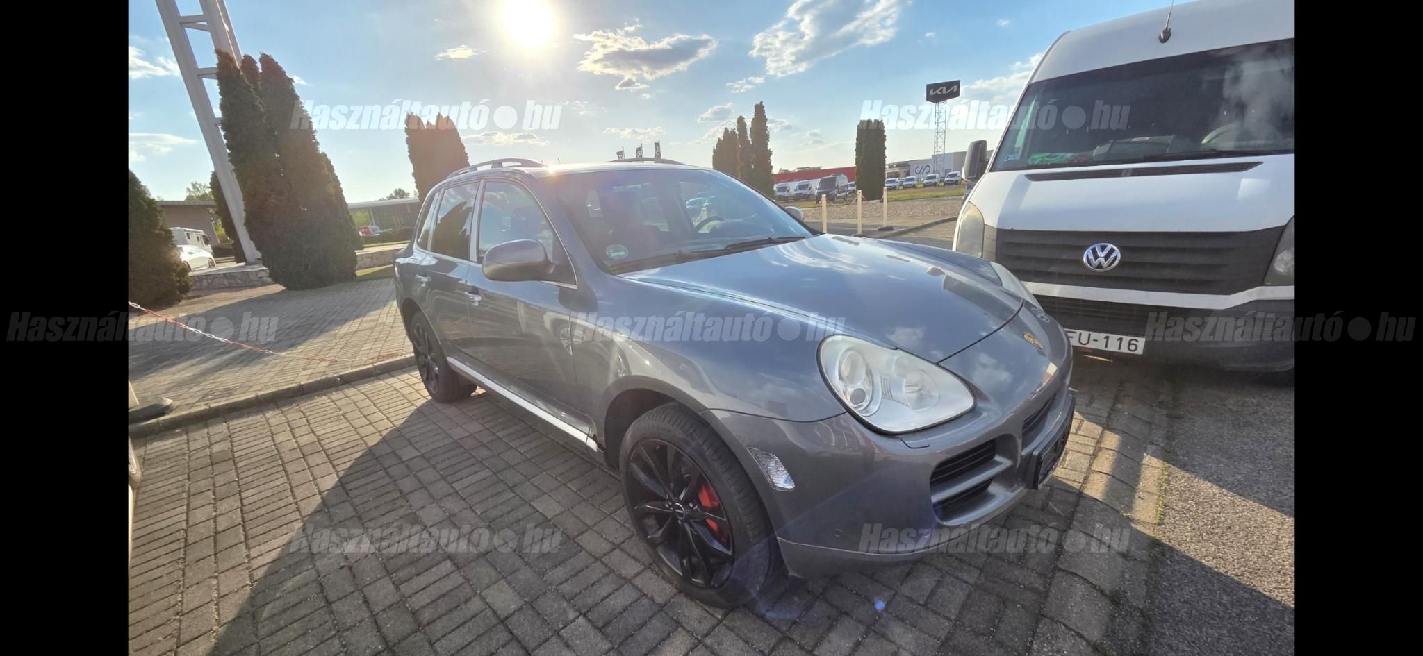 PORSCHE CAYENNE 2005/6 - 1
