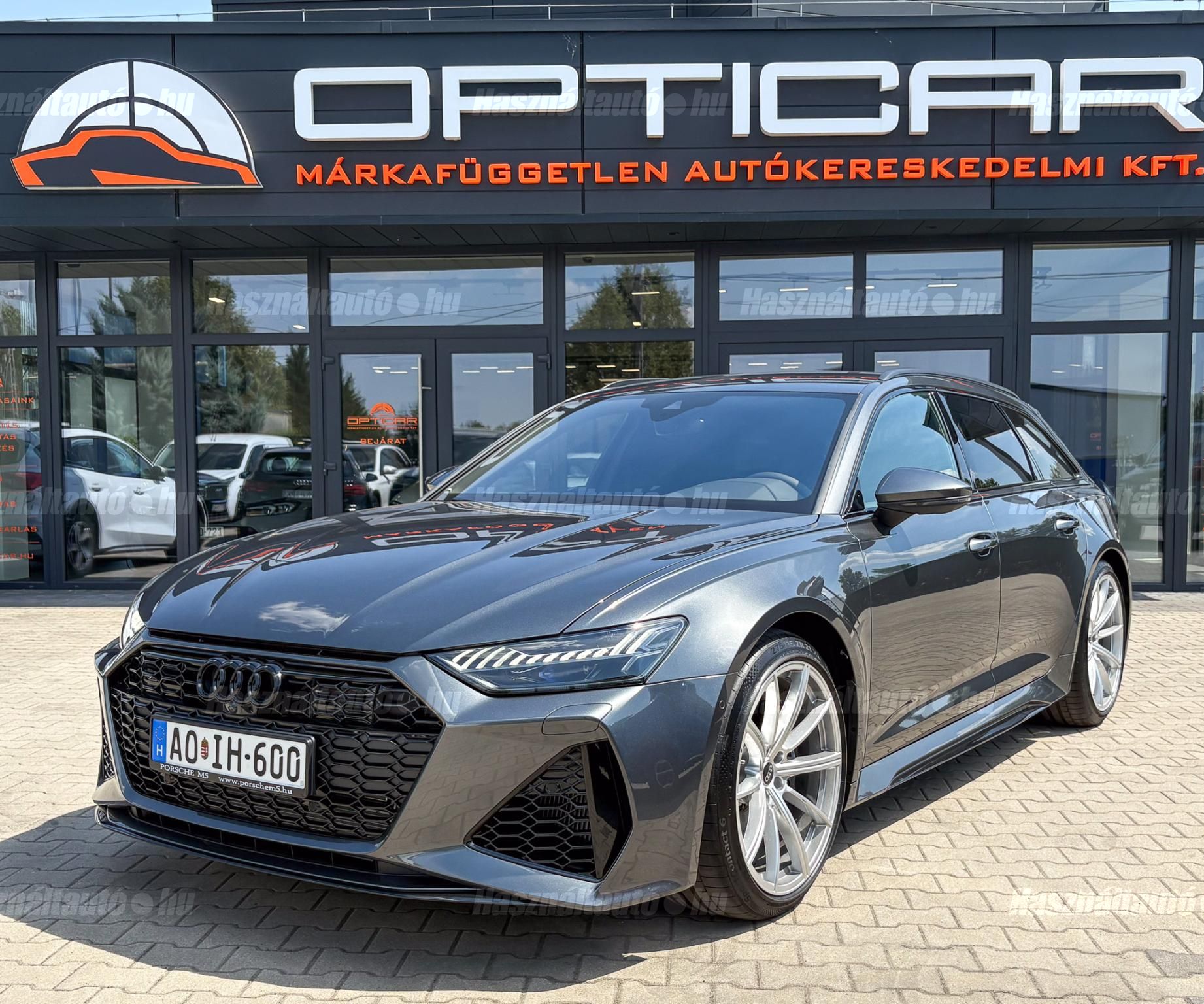 AUDI RS6 2025/10 - 1
