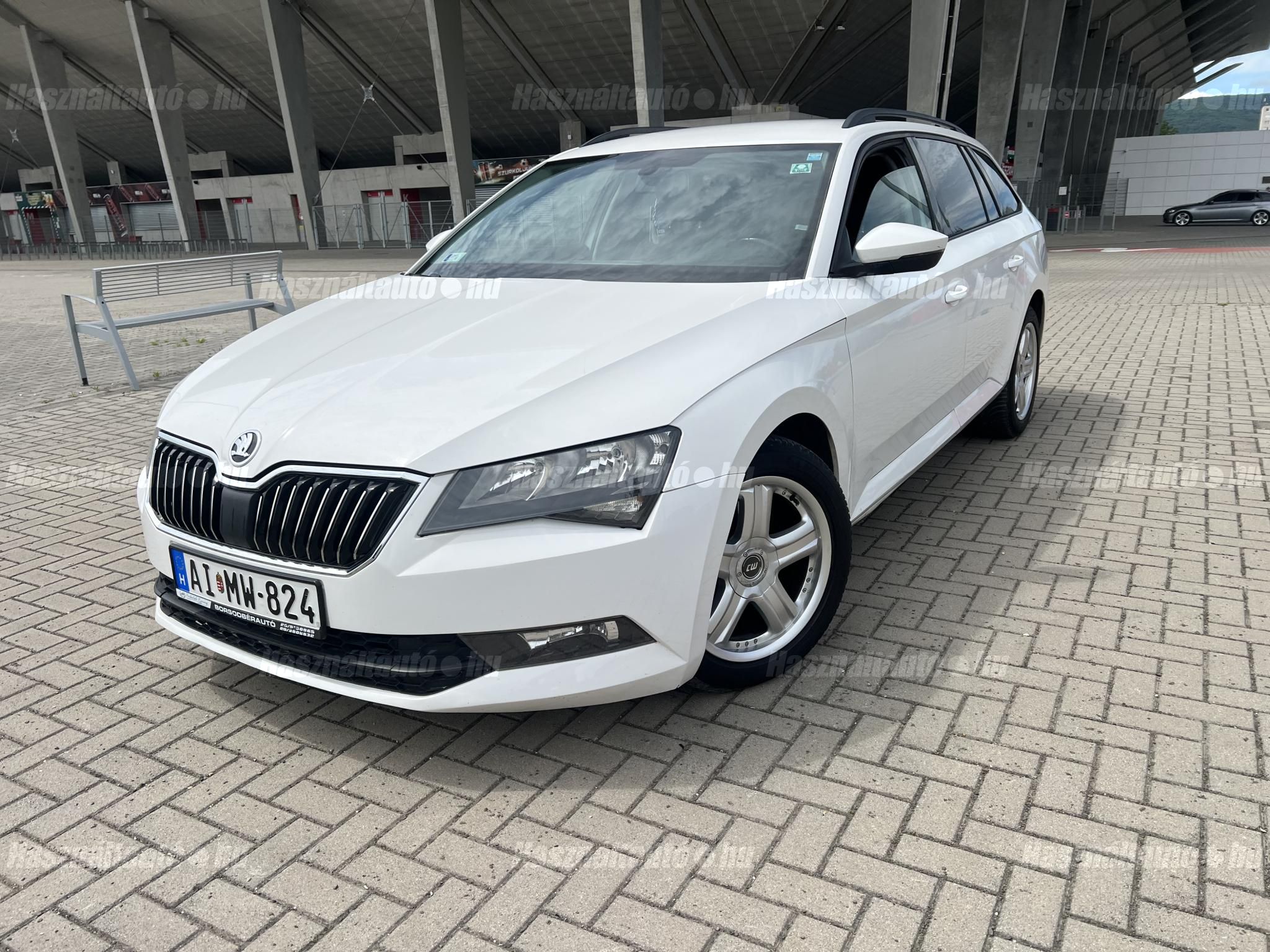 SKODA SUPERB 2017/8 - 1