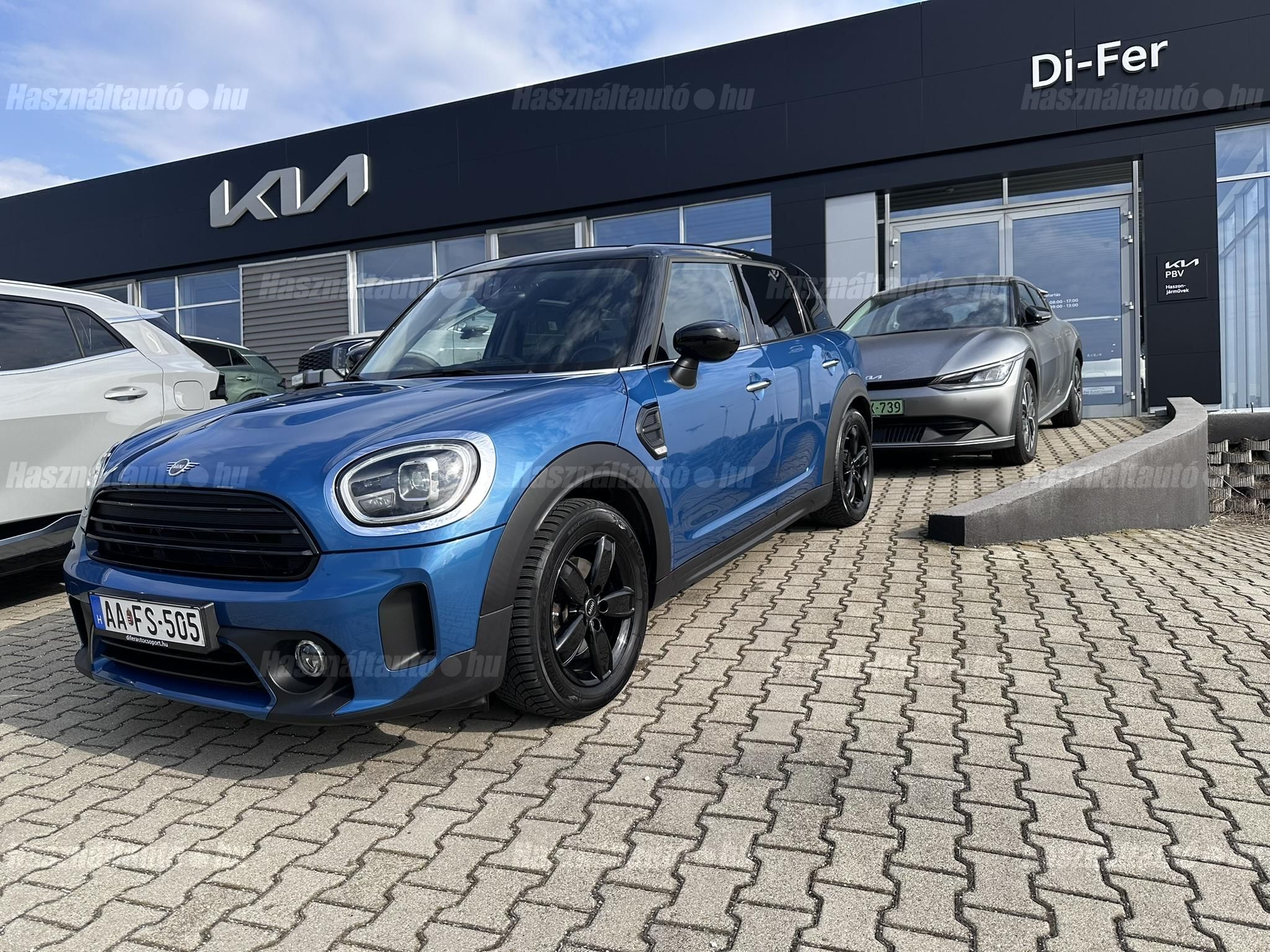 MINI COUNTRYMAN 2022/11 - 1