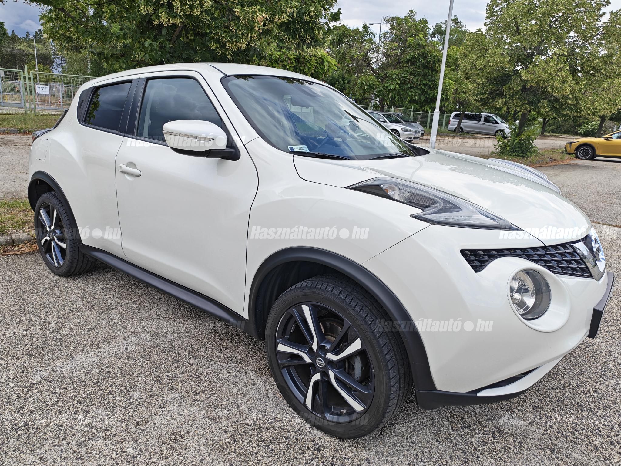 NISSAN JUKE 2015/11 - 1