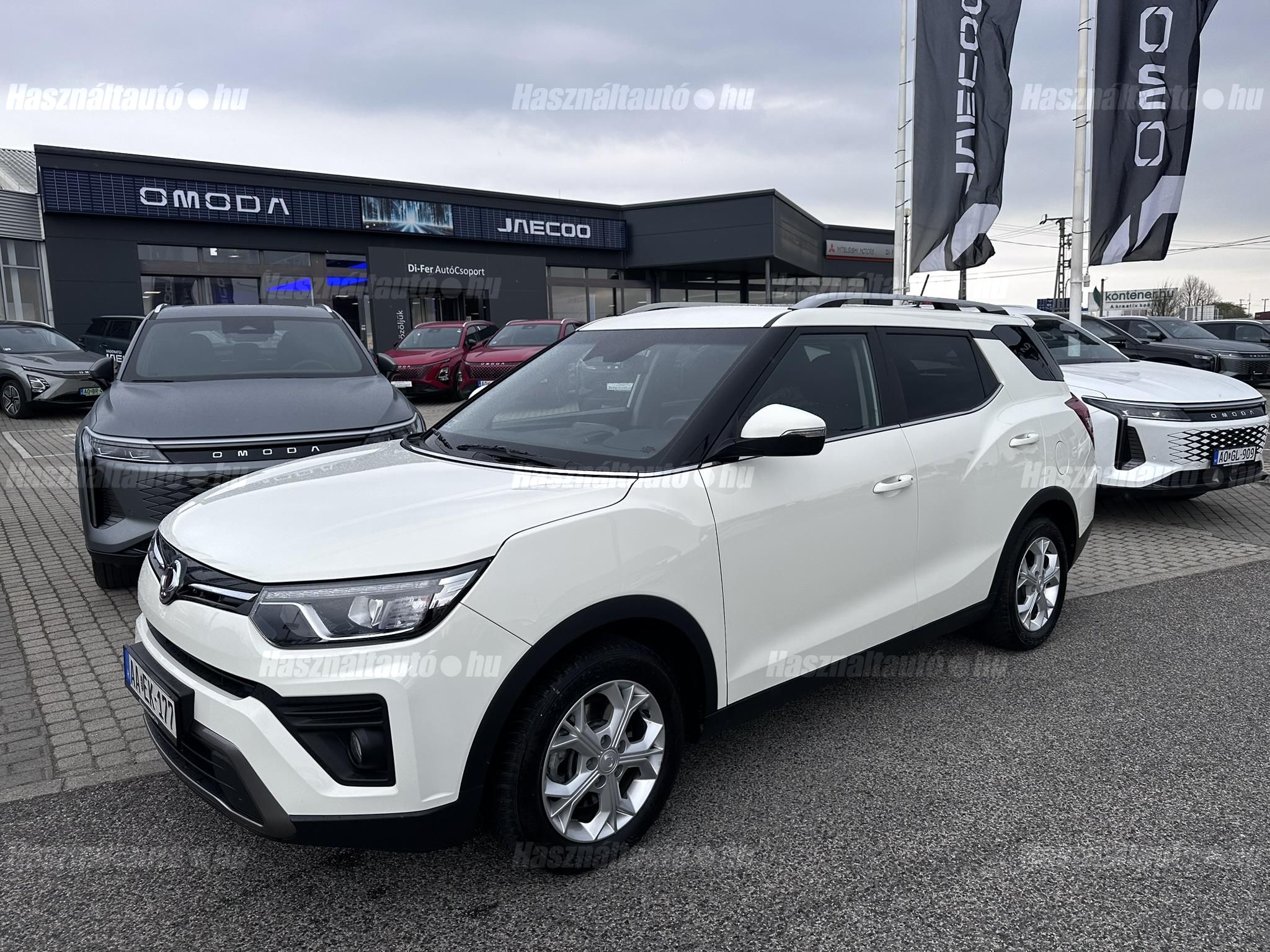 SSANGYONG TIVOLI GRAND 2022/10 - 1