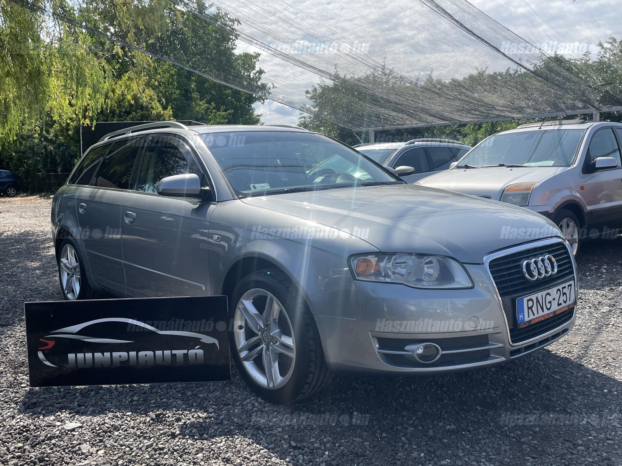 AUDI A4 2005/8 - 1