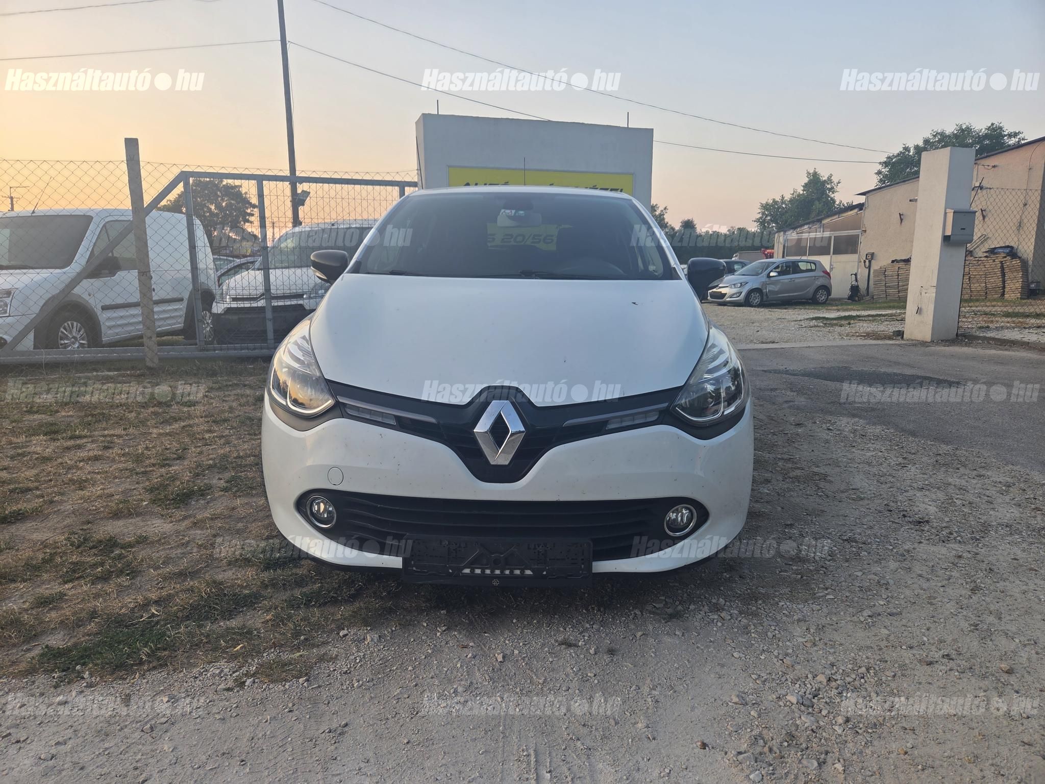 RENAULT CLIO 2014/7 - 1