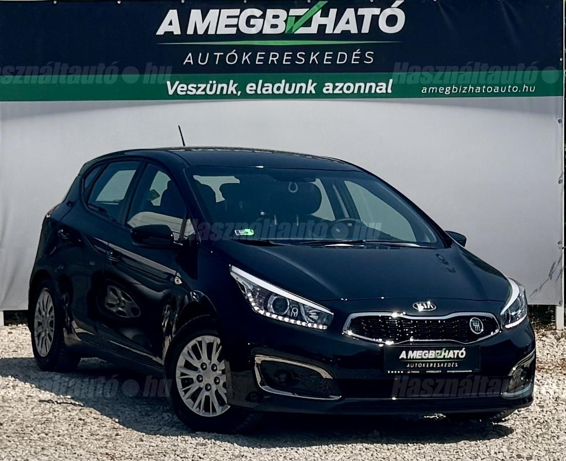 KIA CEE'D 2016/10 - 1