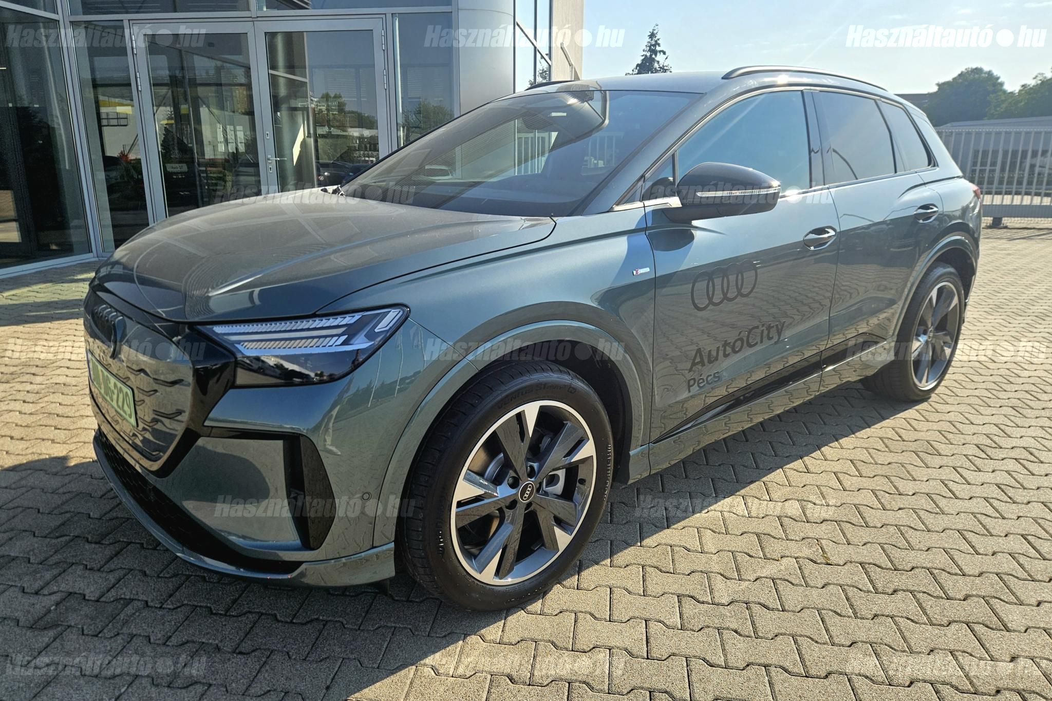 AUDI Q4 2026/8 - 1