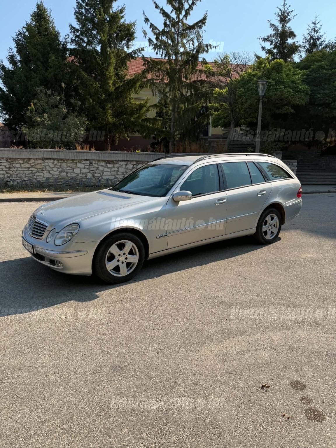 MERCEDES-BENZ E 220 2004/12 - 1