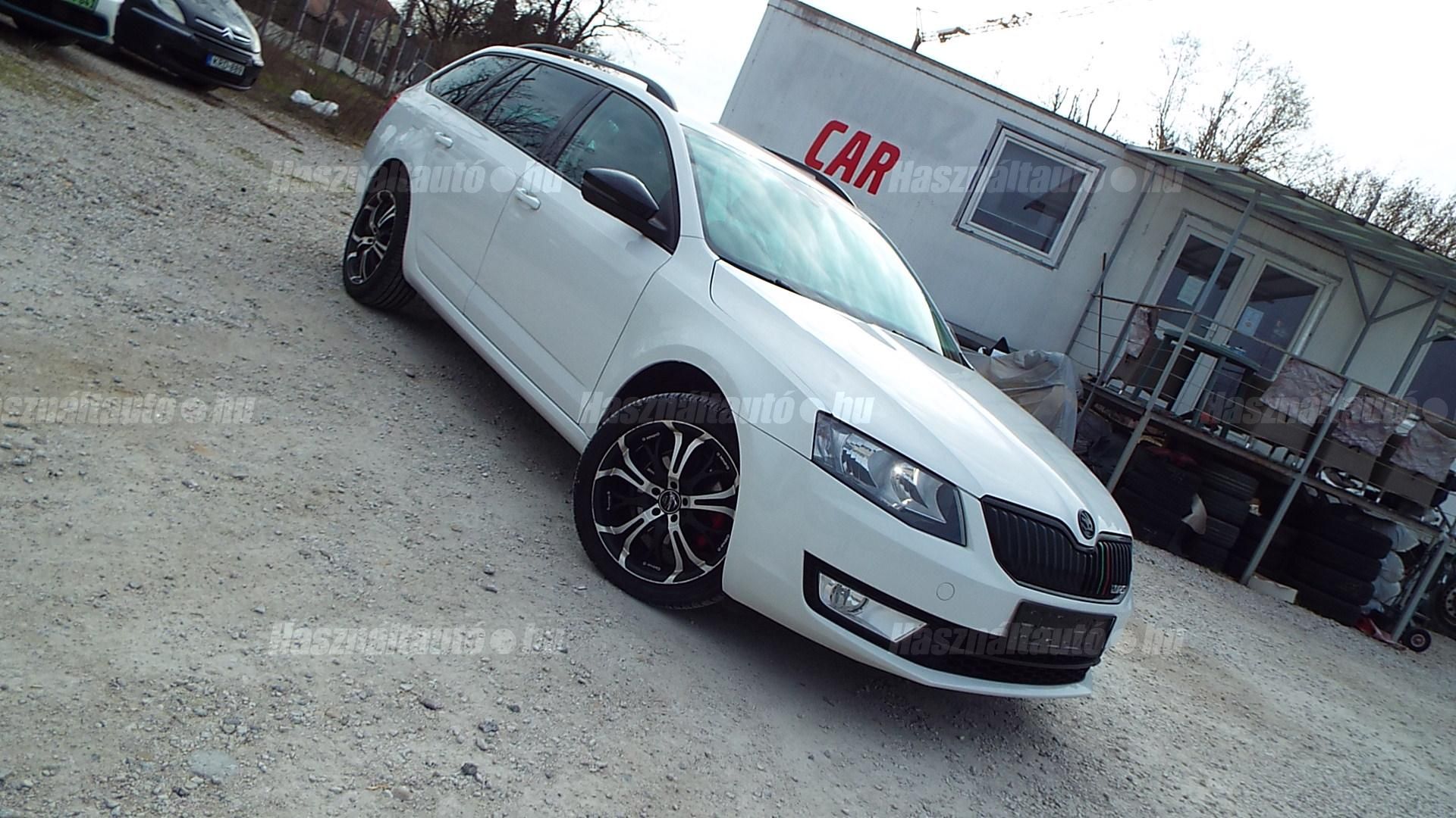 SKODA OCTAVIA 2013/10 - 1