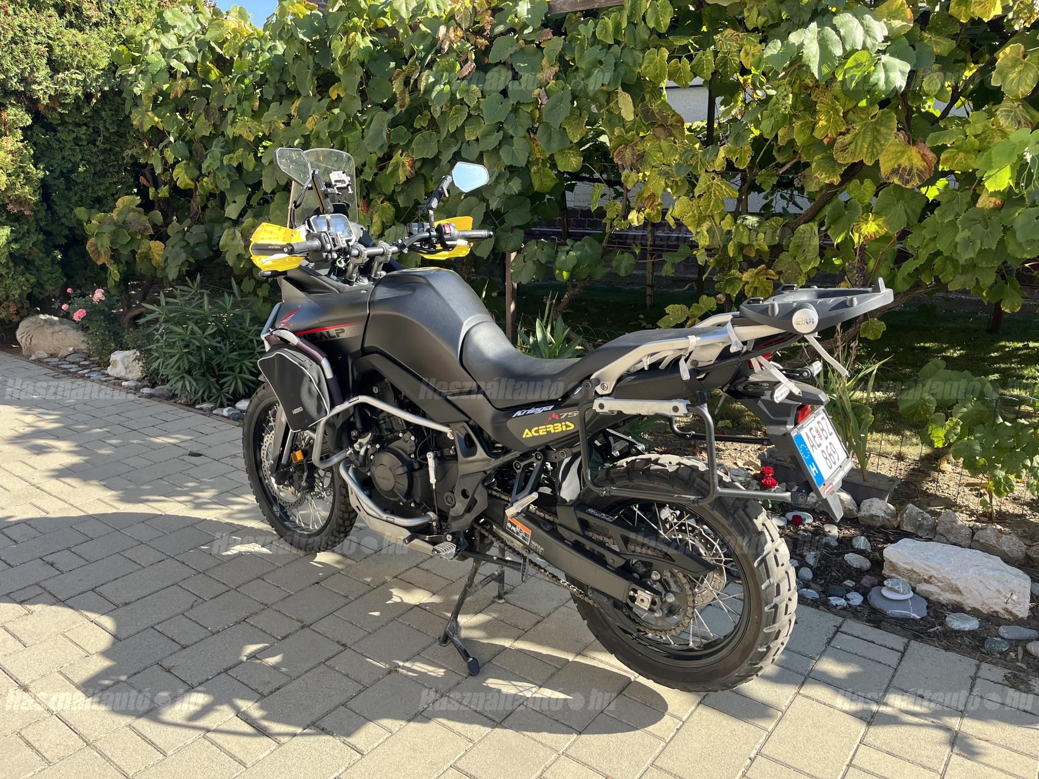 HONDA XL 750 2023/6 - 1