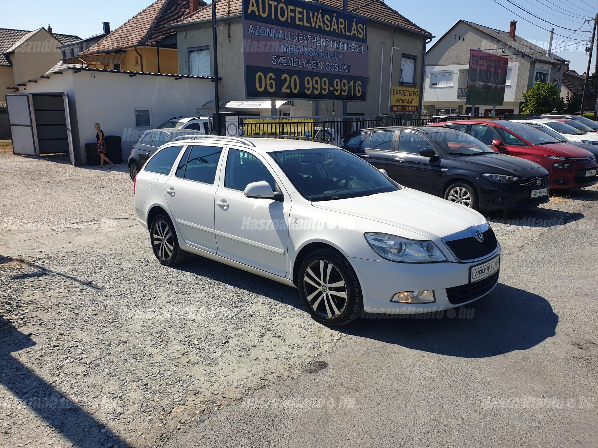 SKODA OCTAVIA 2012/12 - 1