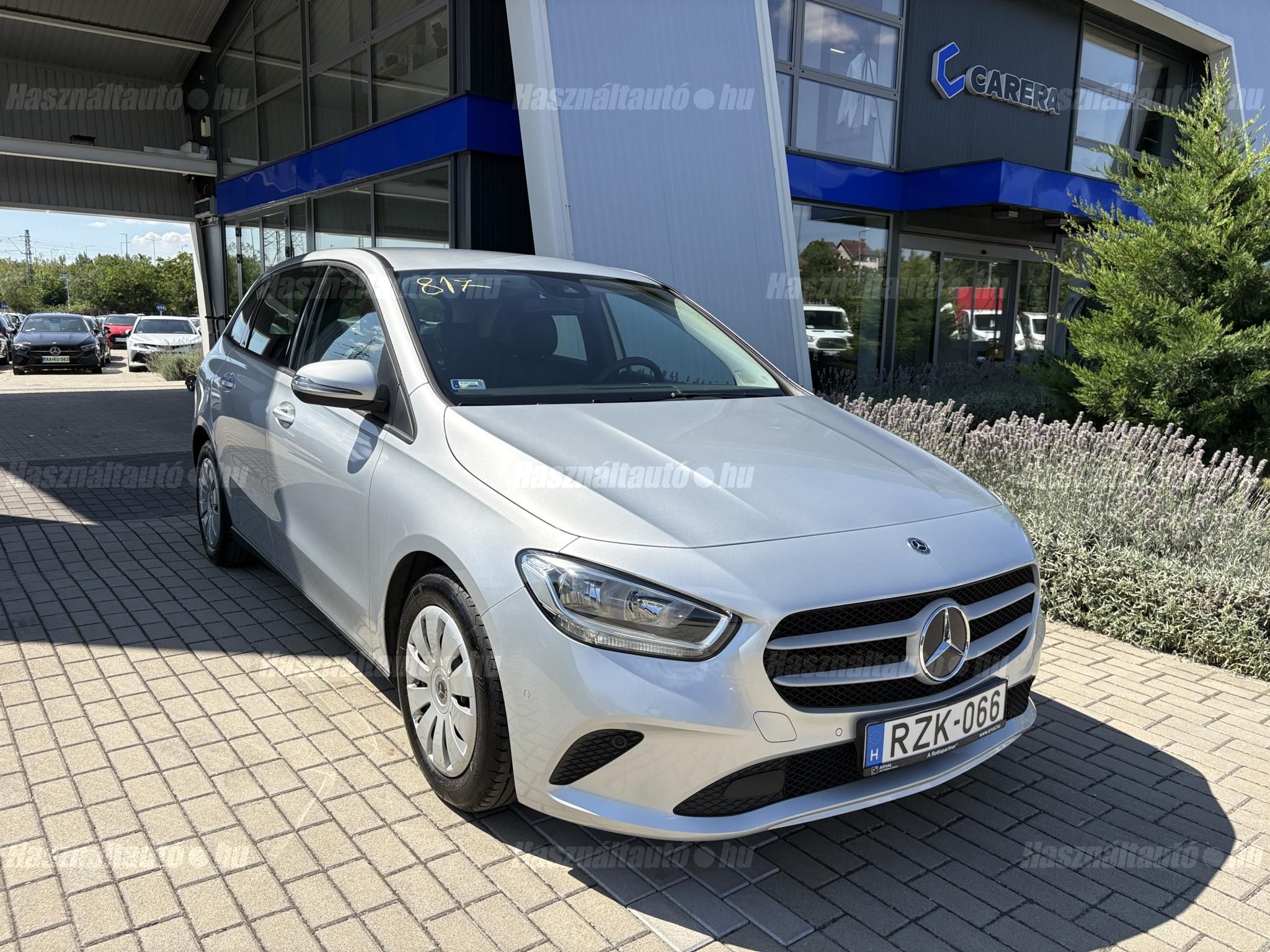 MERCEDES-BENZ B 180 2020/4 - 1