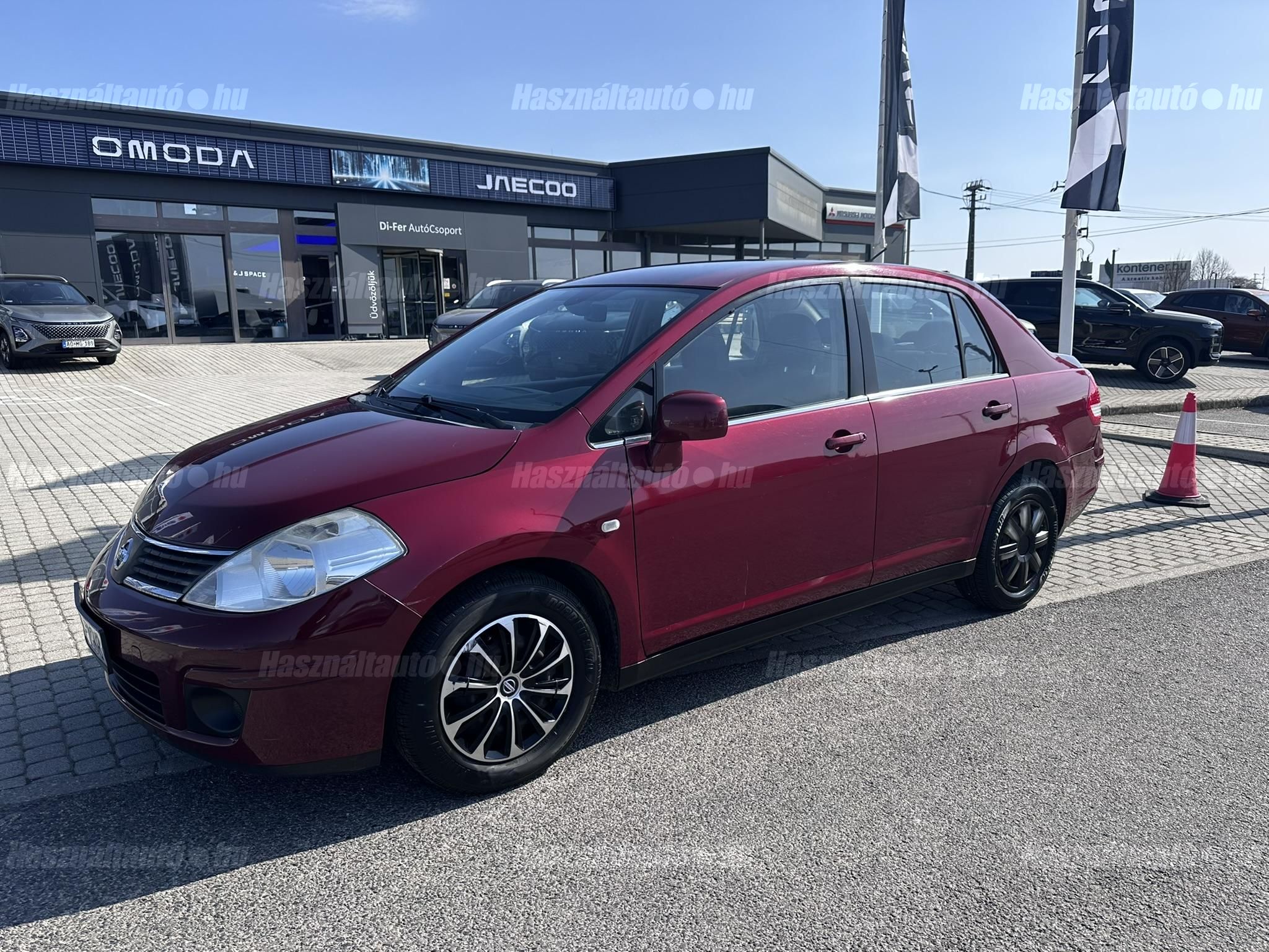 NISSAN TIIDA 2008/2 - 1