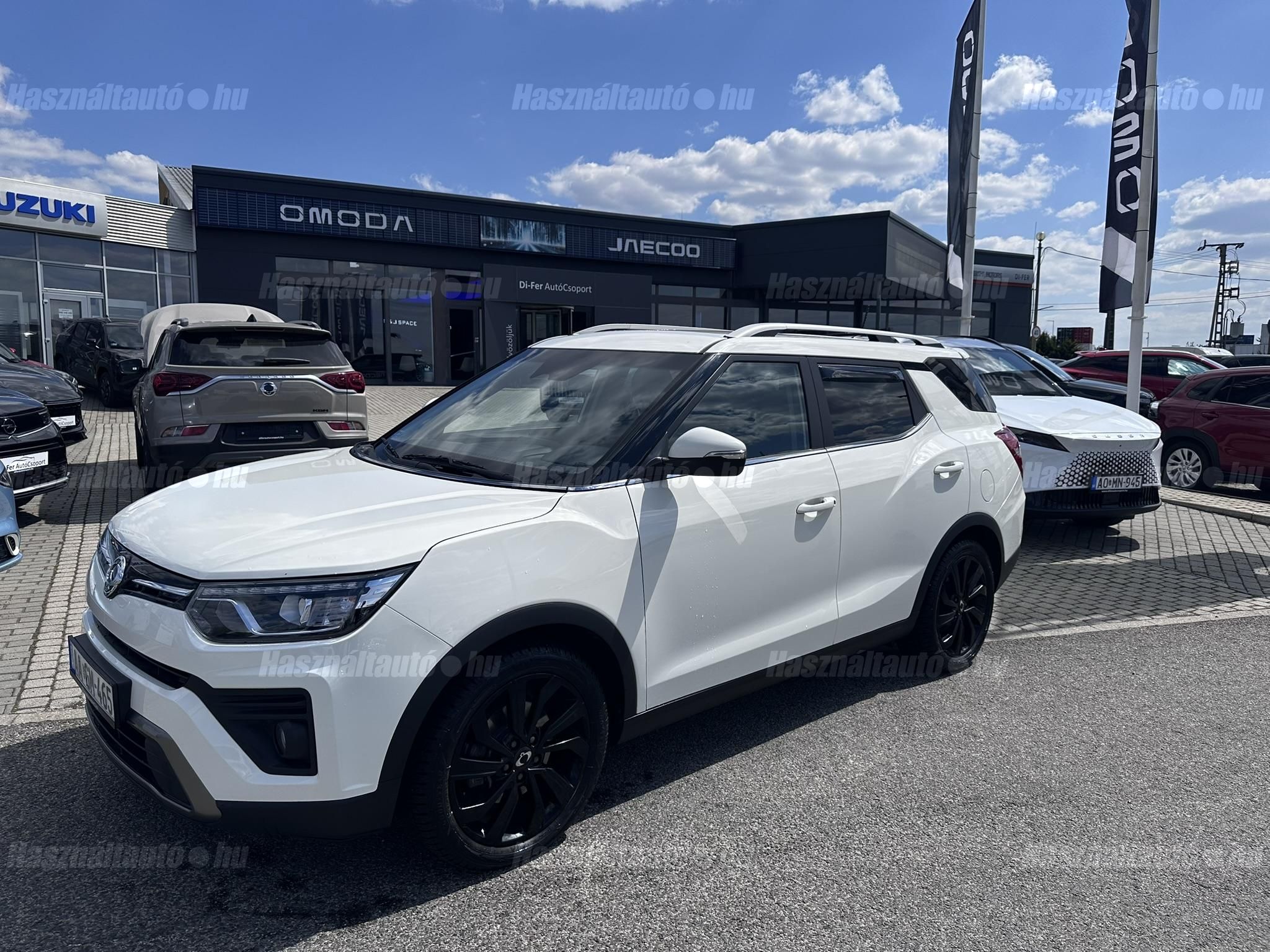 SSANGYONG TIVOLI GRAND 2022/12 - 1