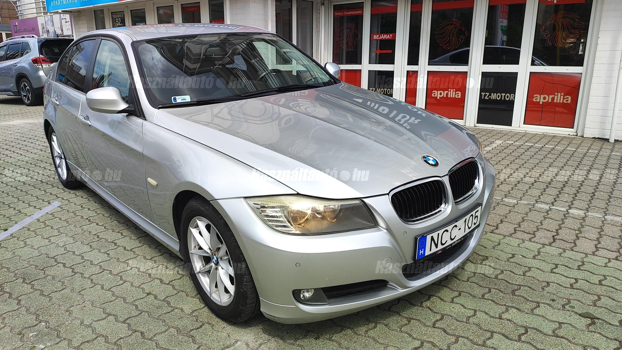 BMW 318 2010/12 - 1