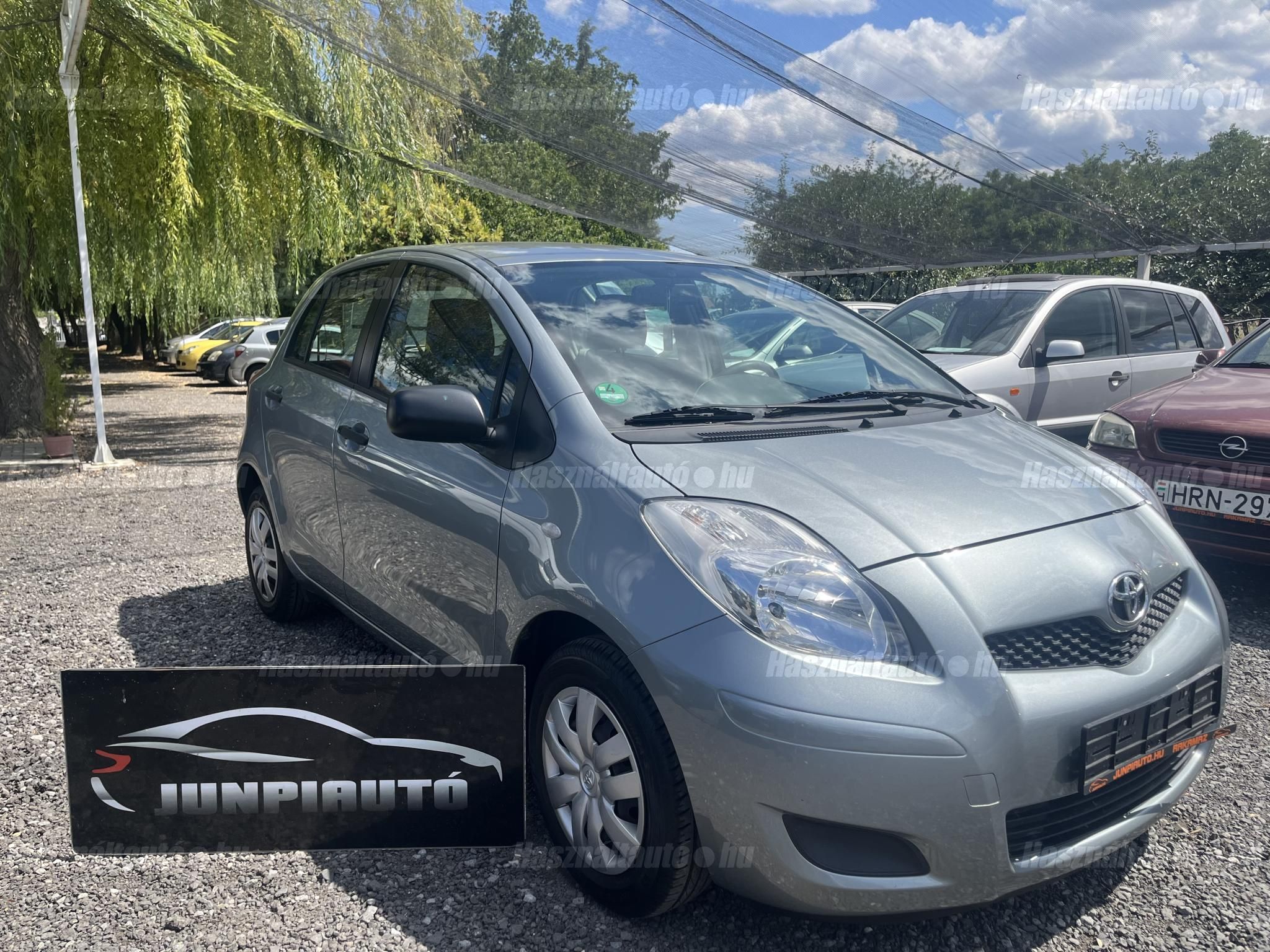 TOYOTA YARIS 2009/7 - 1