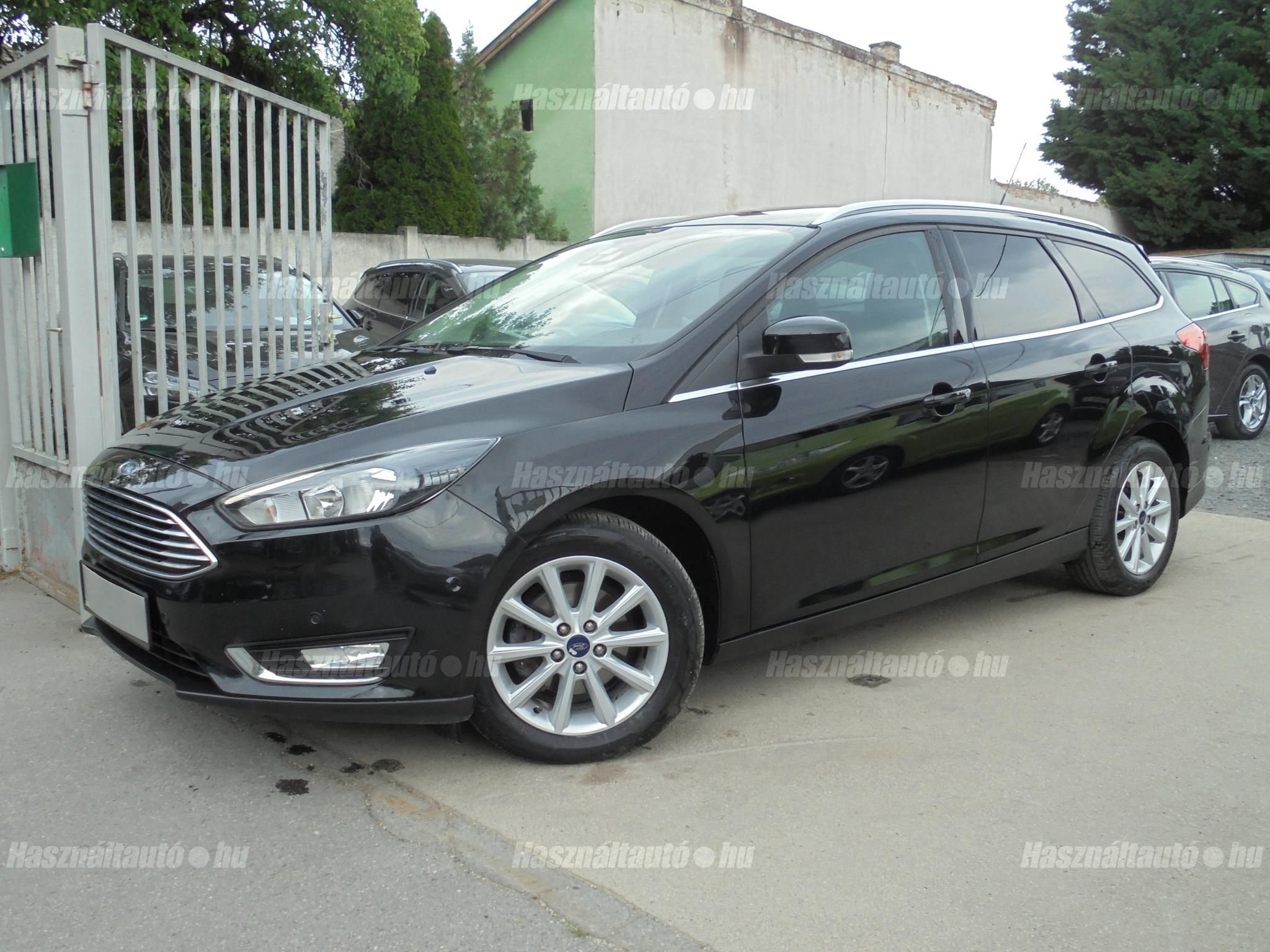 FORD FOCUS 2015/7 - 1
