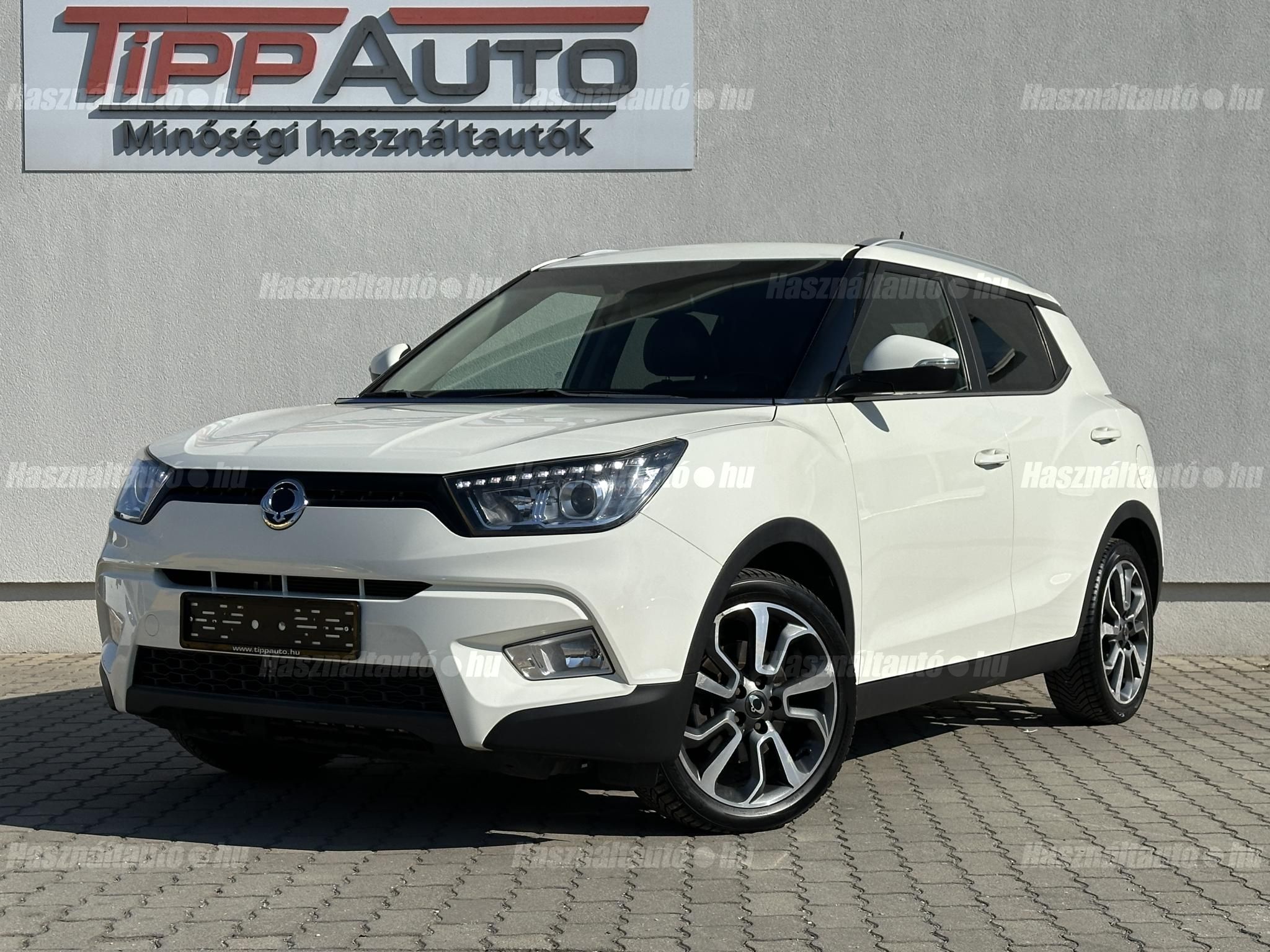SSANGYONG TIVOLI 2015/8 - 1