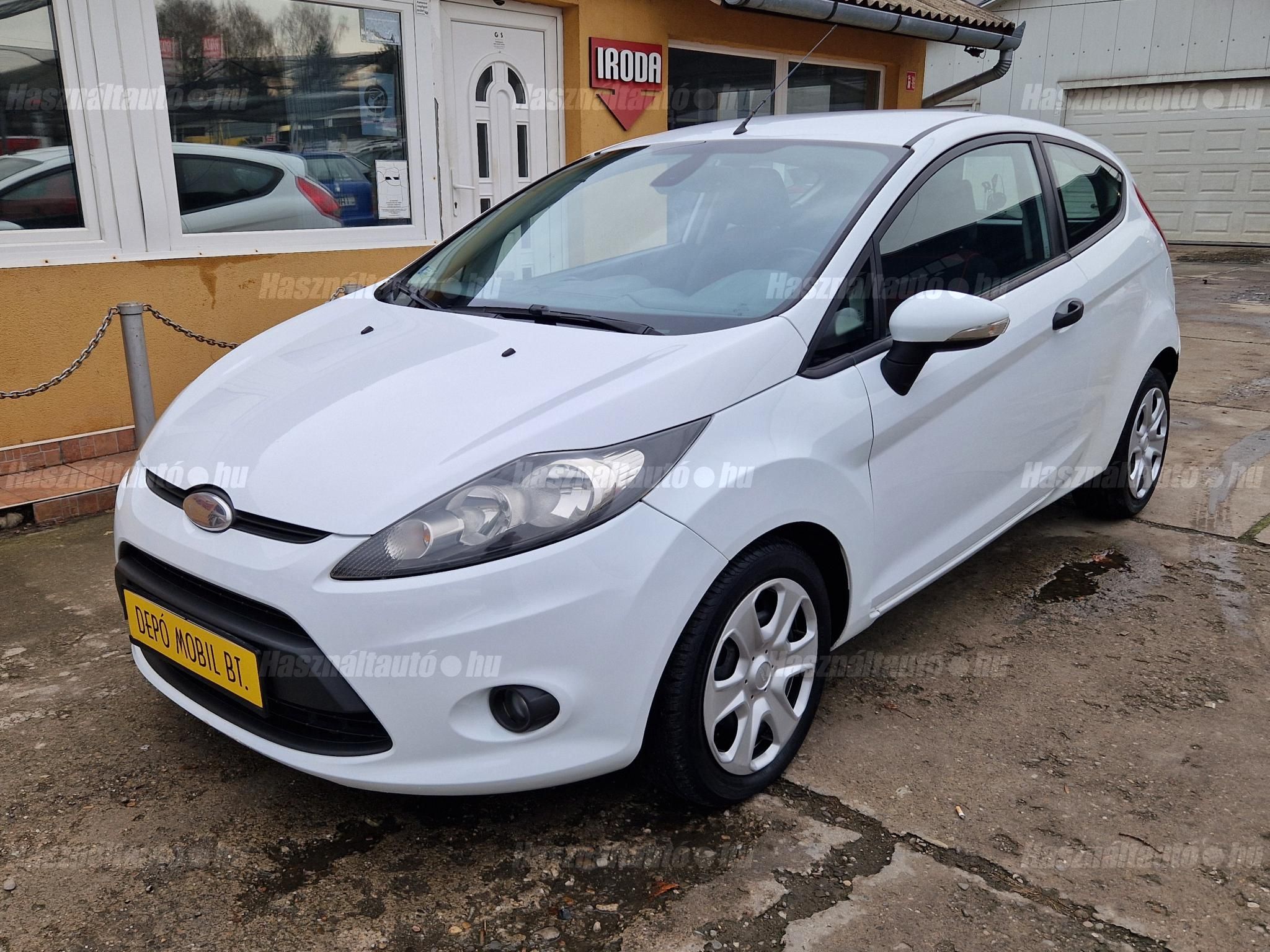 FORD FIESTA 2010/2 - 1
