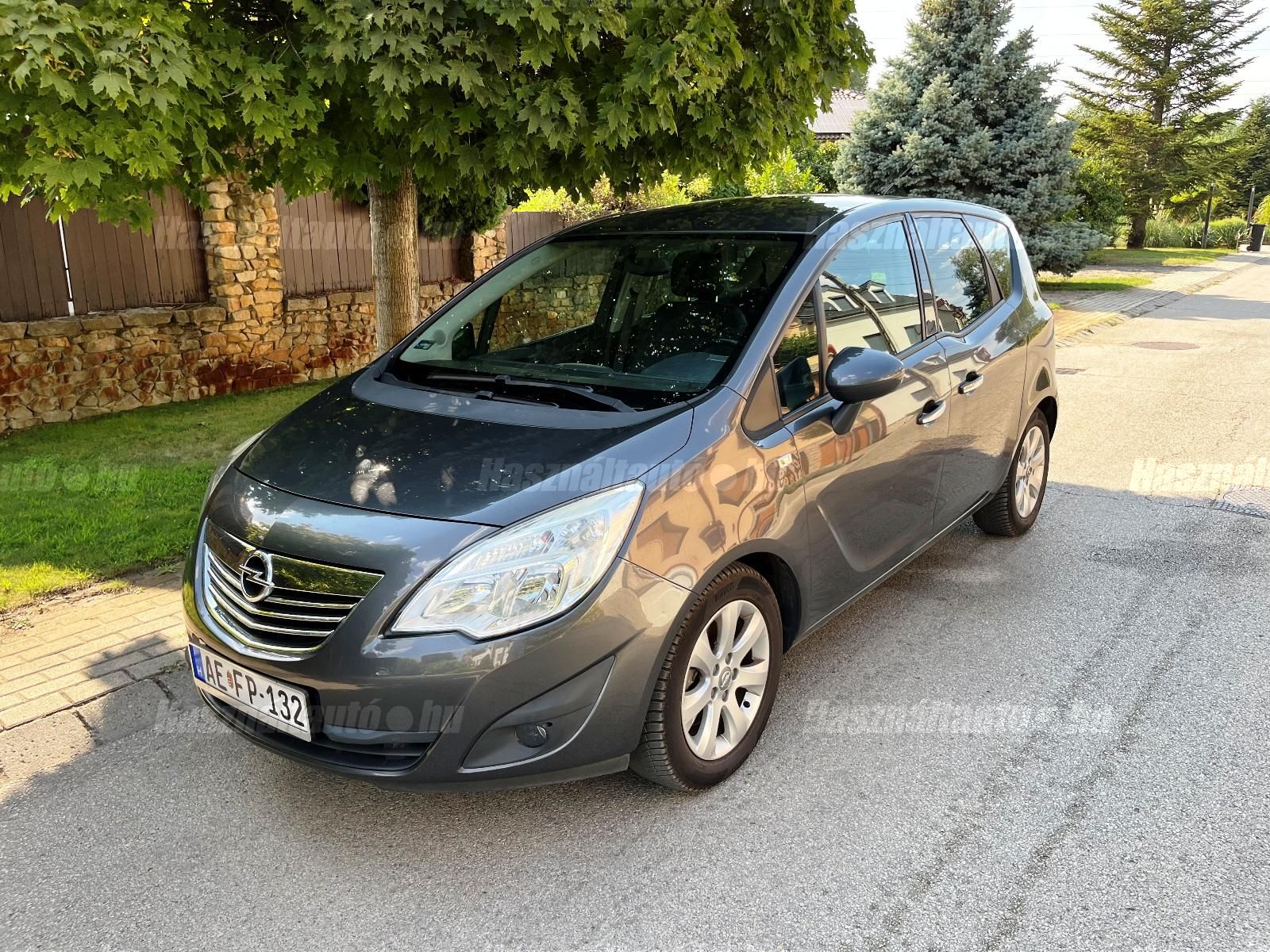 OPEL MERIVA 2010/9 - 1
