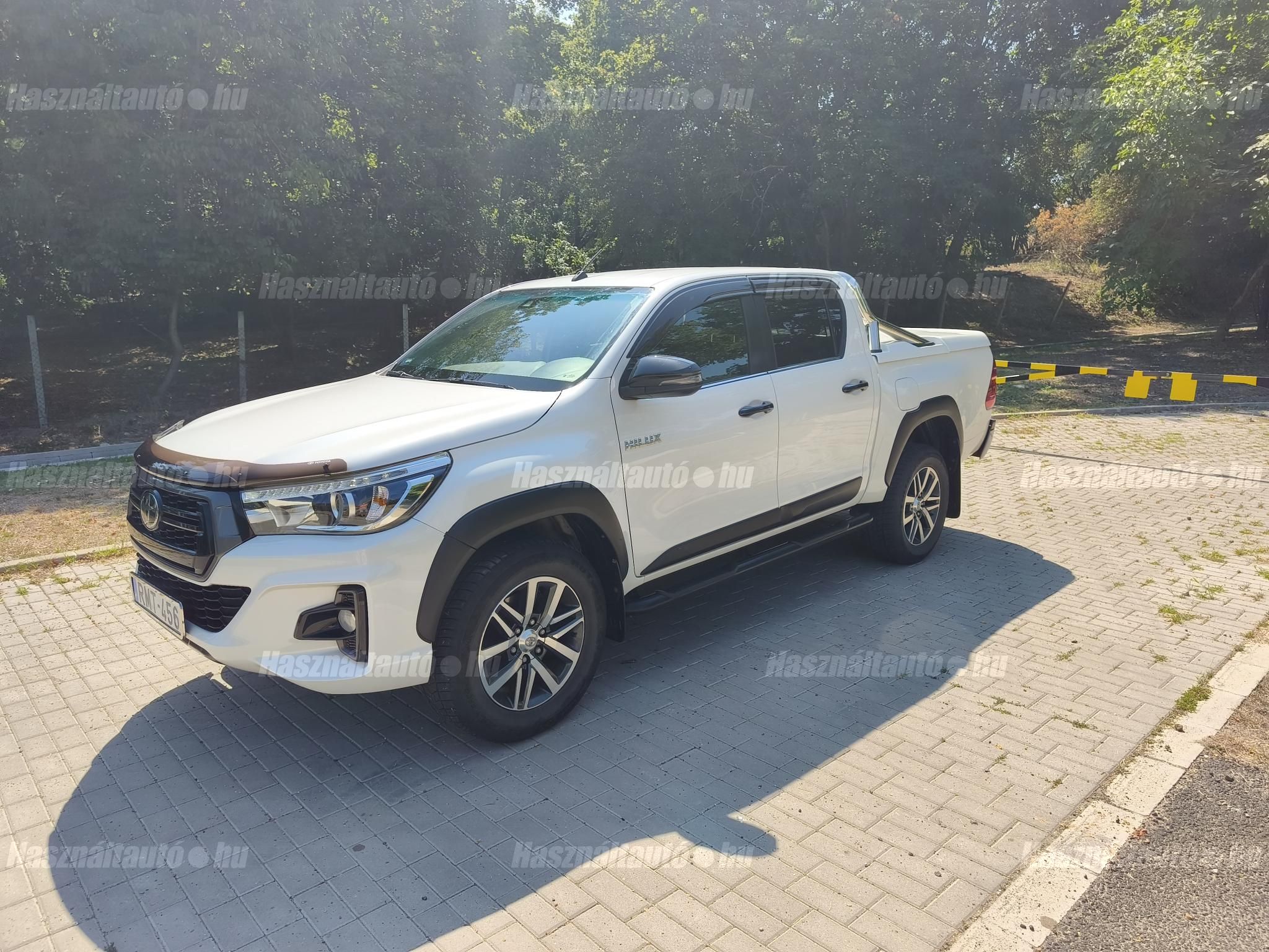 TOYOTA HILUX 2019/9 - 1