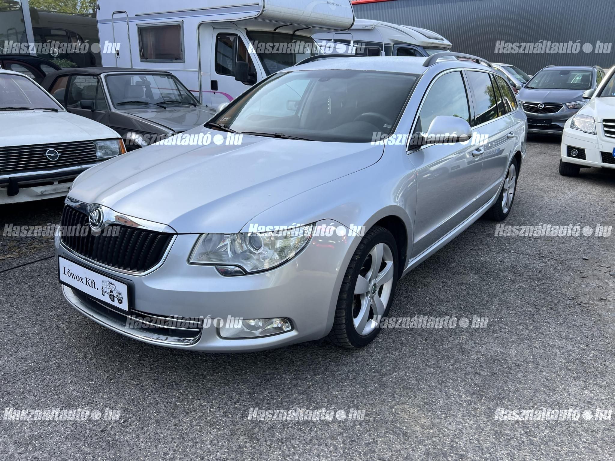 SKODA SUPERB 2010/7 - 1