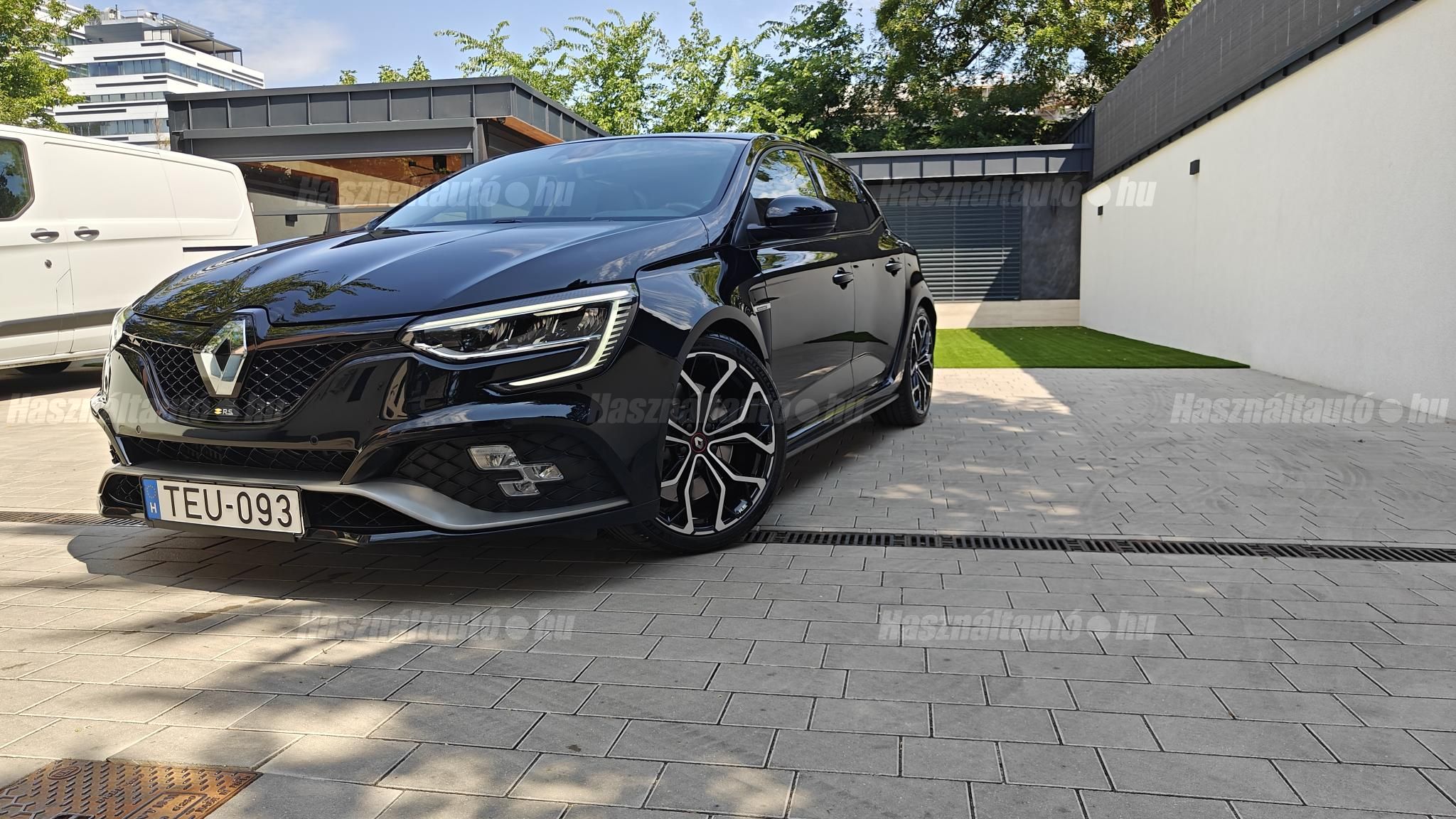 RENAULT MEGANE 2022/3 - 1