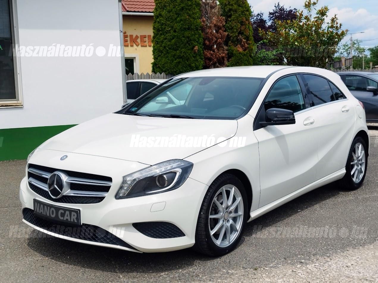 MERCEDES-BENZ A 180 2013 - 1