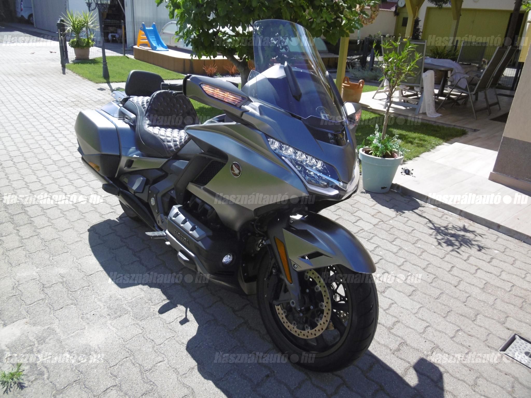 HONDA GL 1800 (GOLD WING) 2018/6 - 1