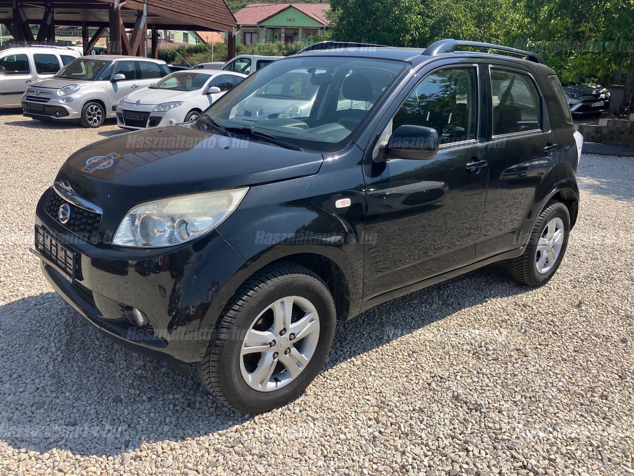 DAIHATSU TERIOS 2010/11 - 1