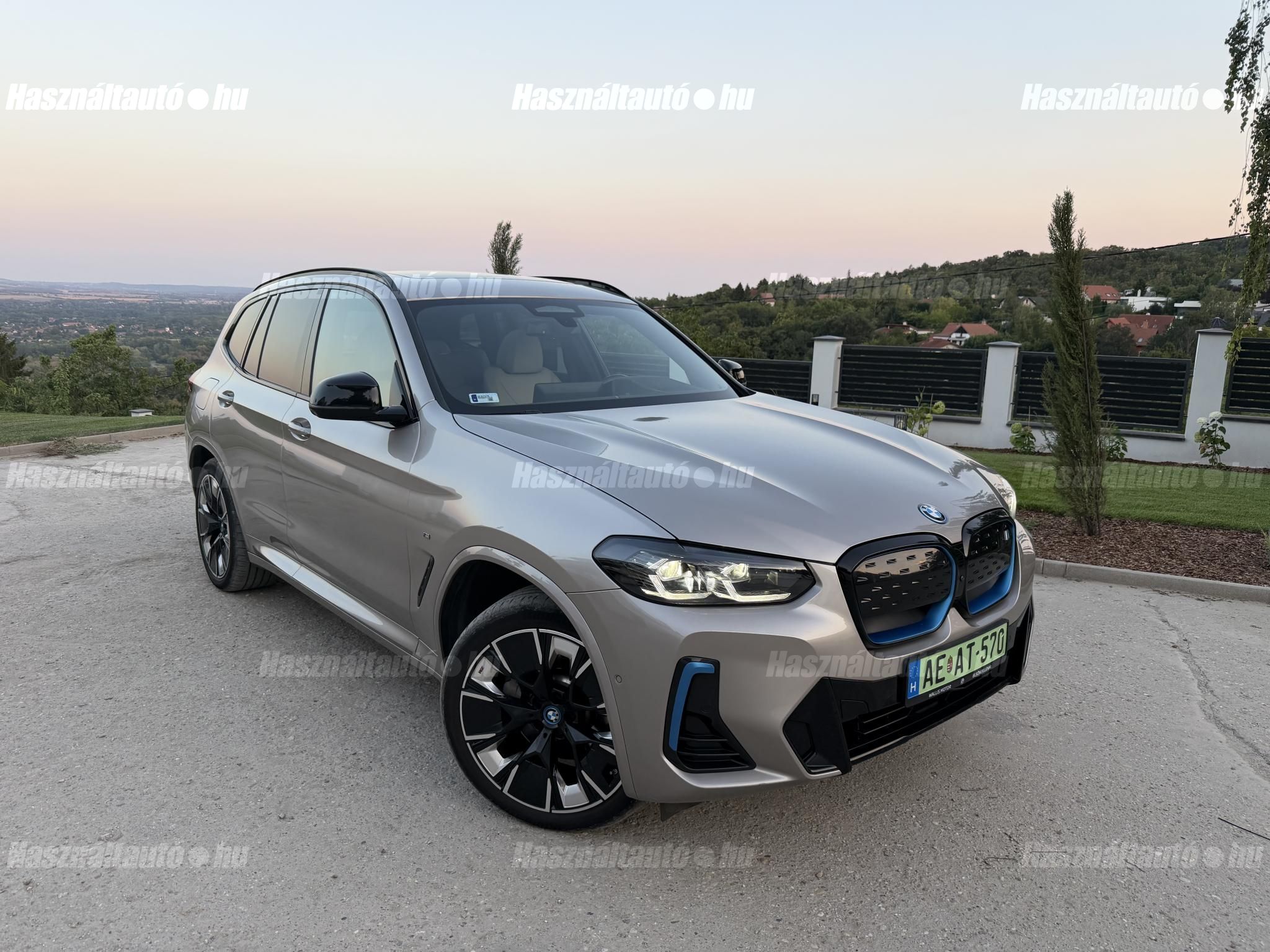 BMW IX3 2023/10 - 1