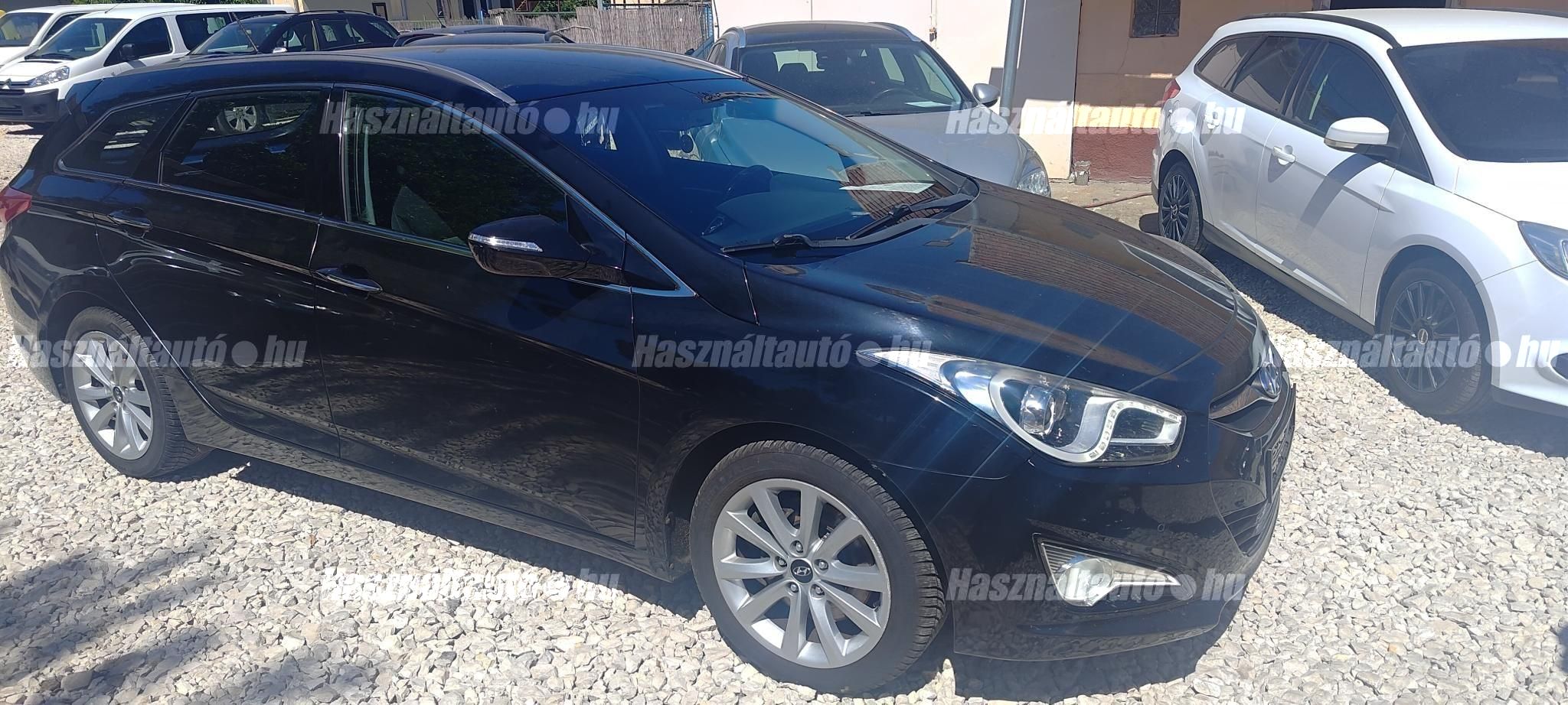 HYUNDAI I40 2012/11 - 1
